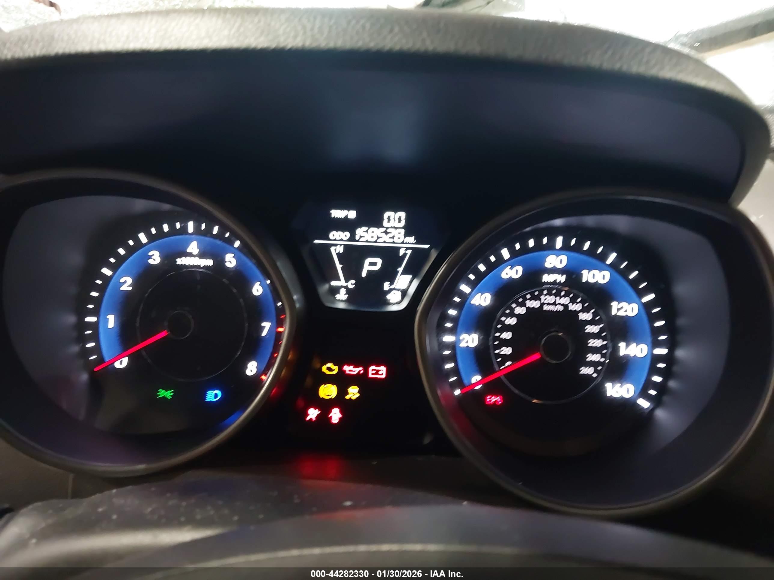 HYUNDAI ELANTRA image 7