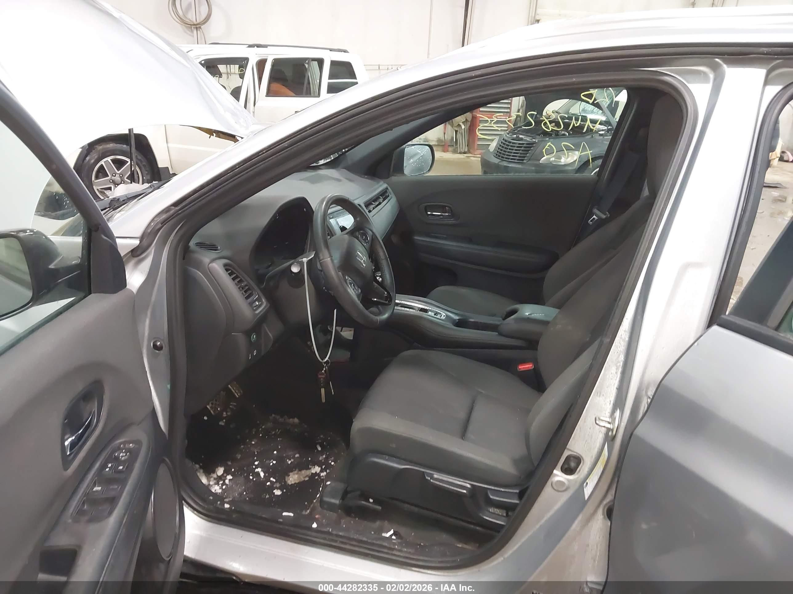 HONDA HR-V image 5