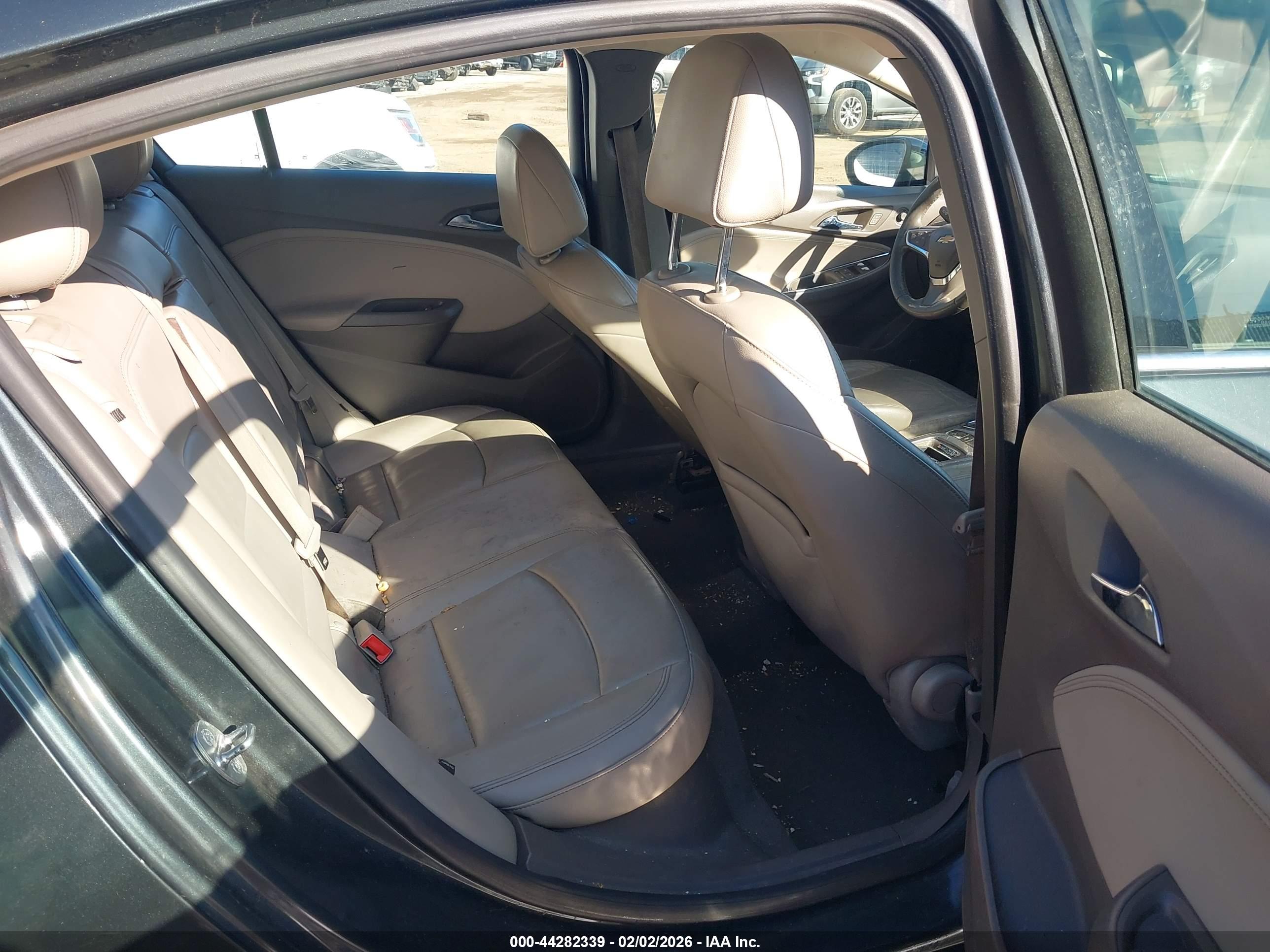 CHEVROLET CRUZE image 8