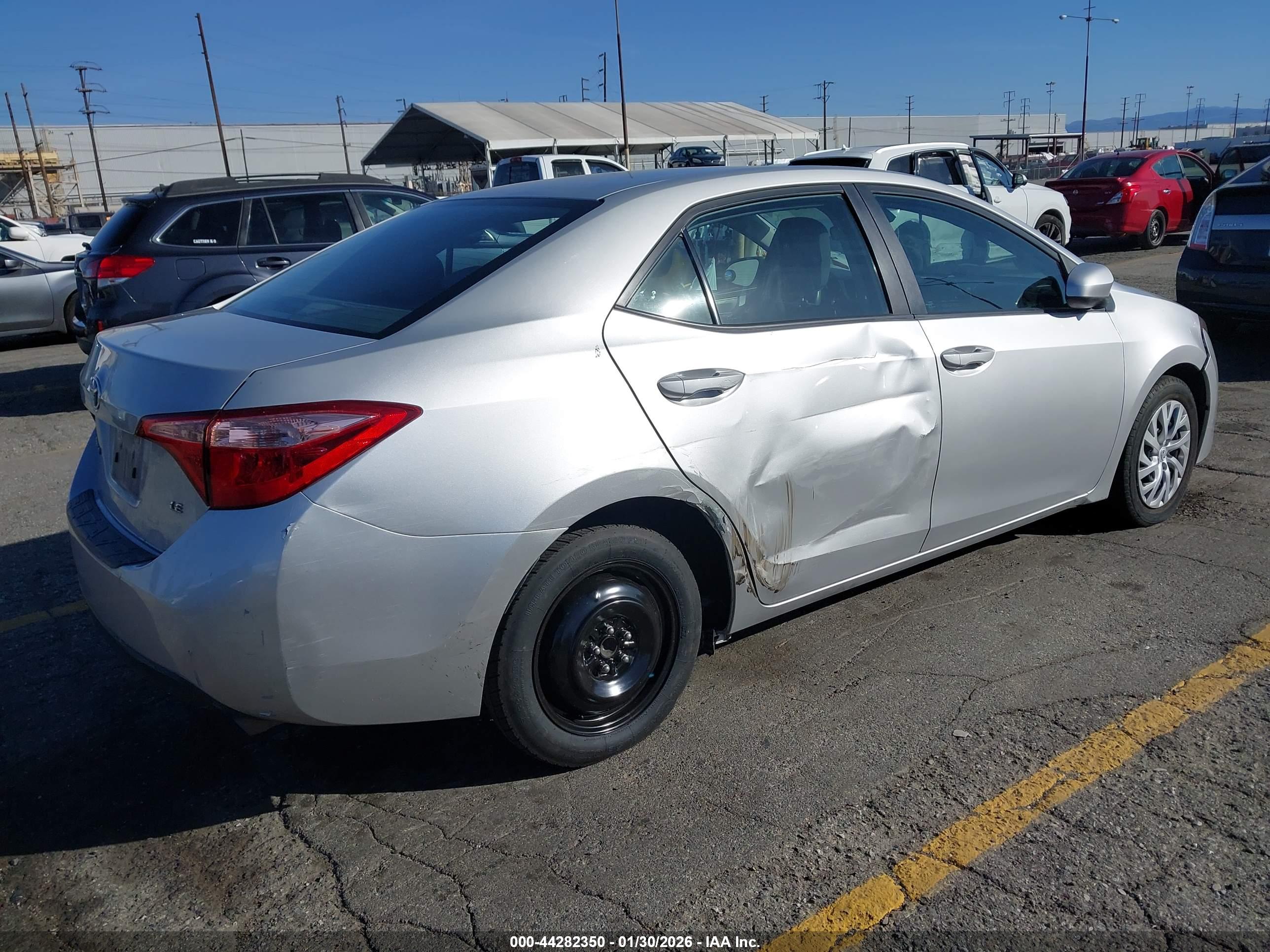 TOYOTA COROLLA image 4