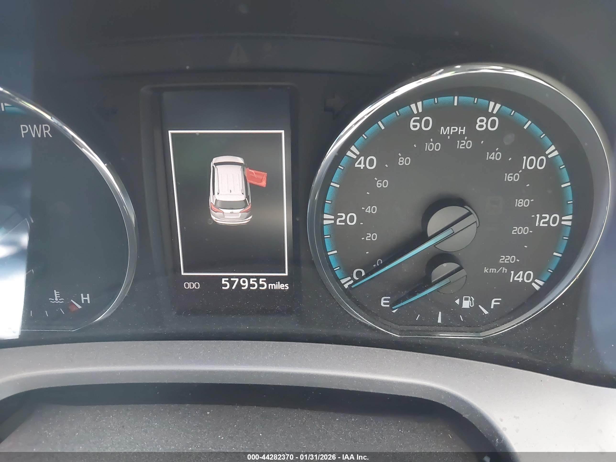 TOYOTA RAV4 image 7