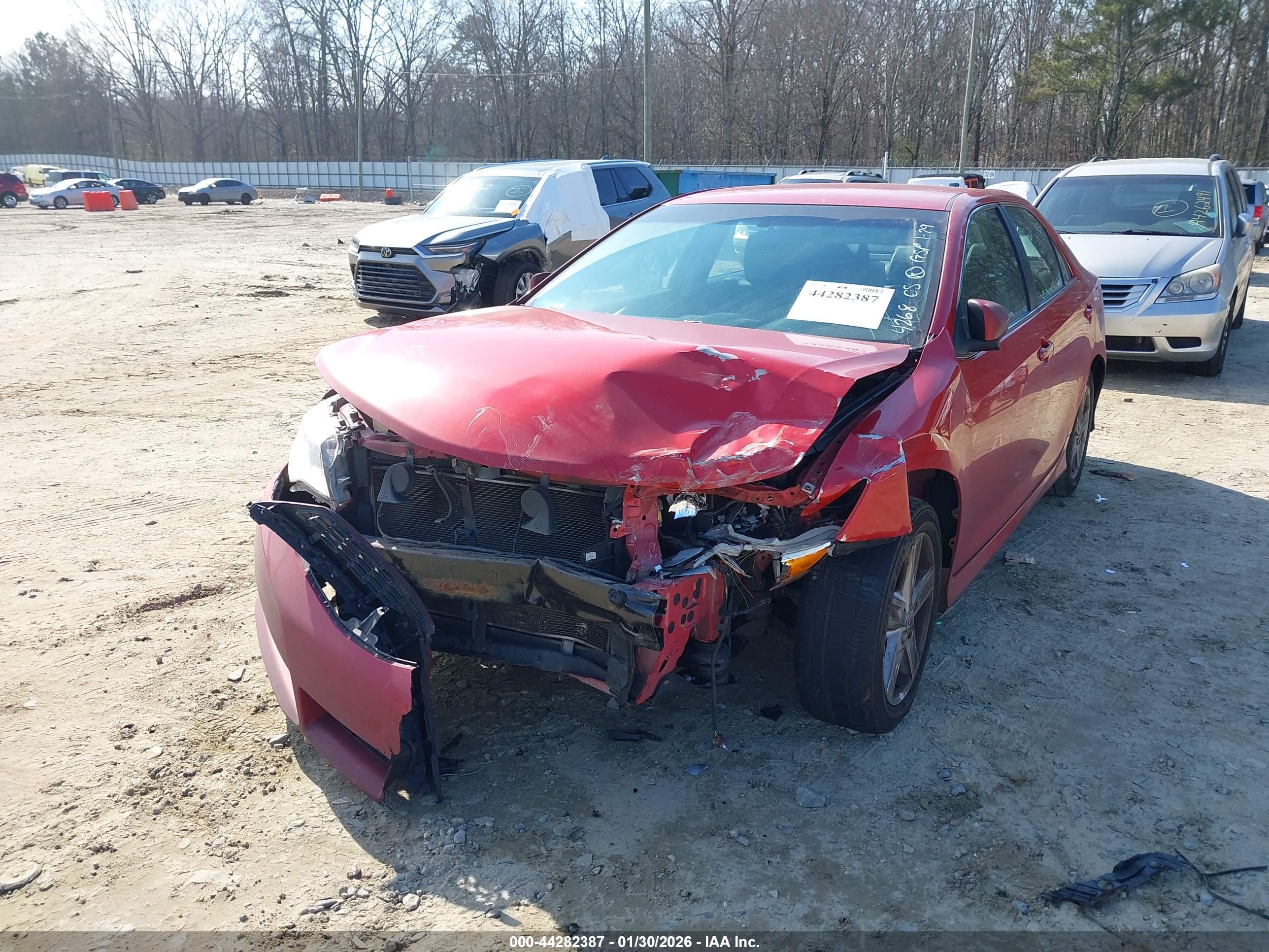 TOYOTA CAMRY image 6