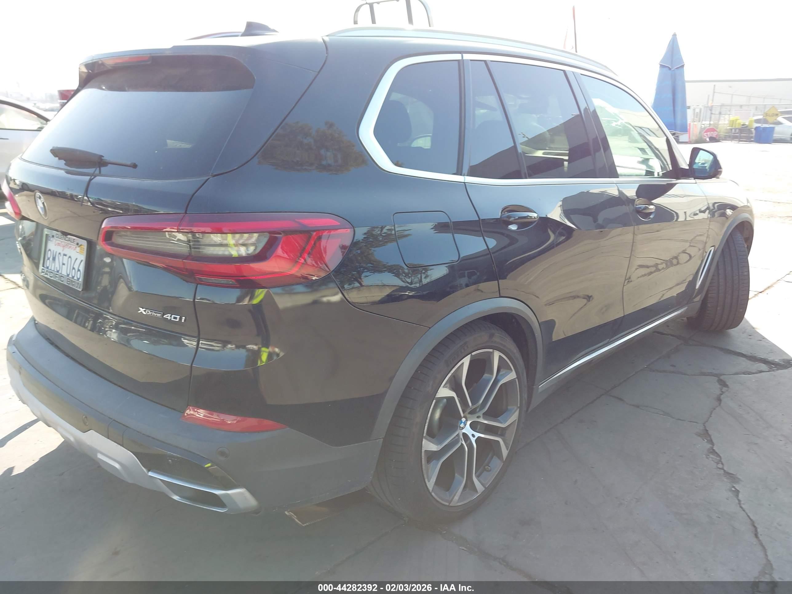 BMW X5 image 4