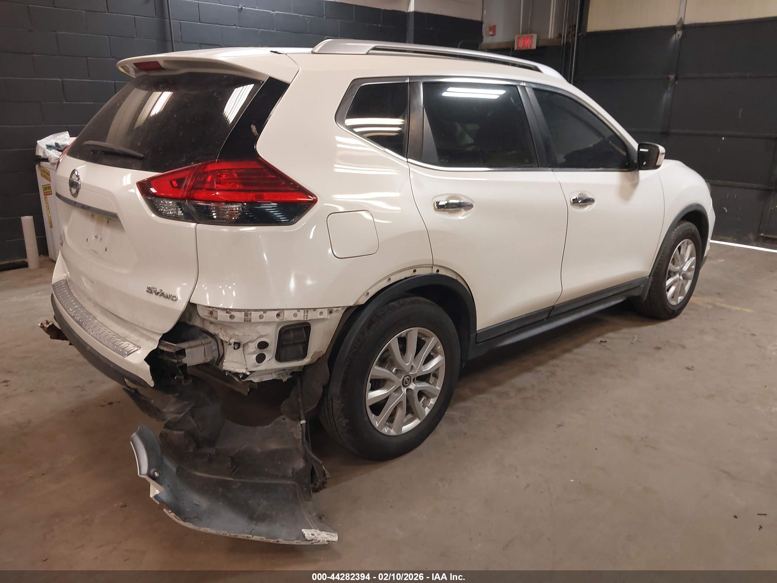NISSAN ROGUE image 6