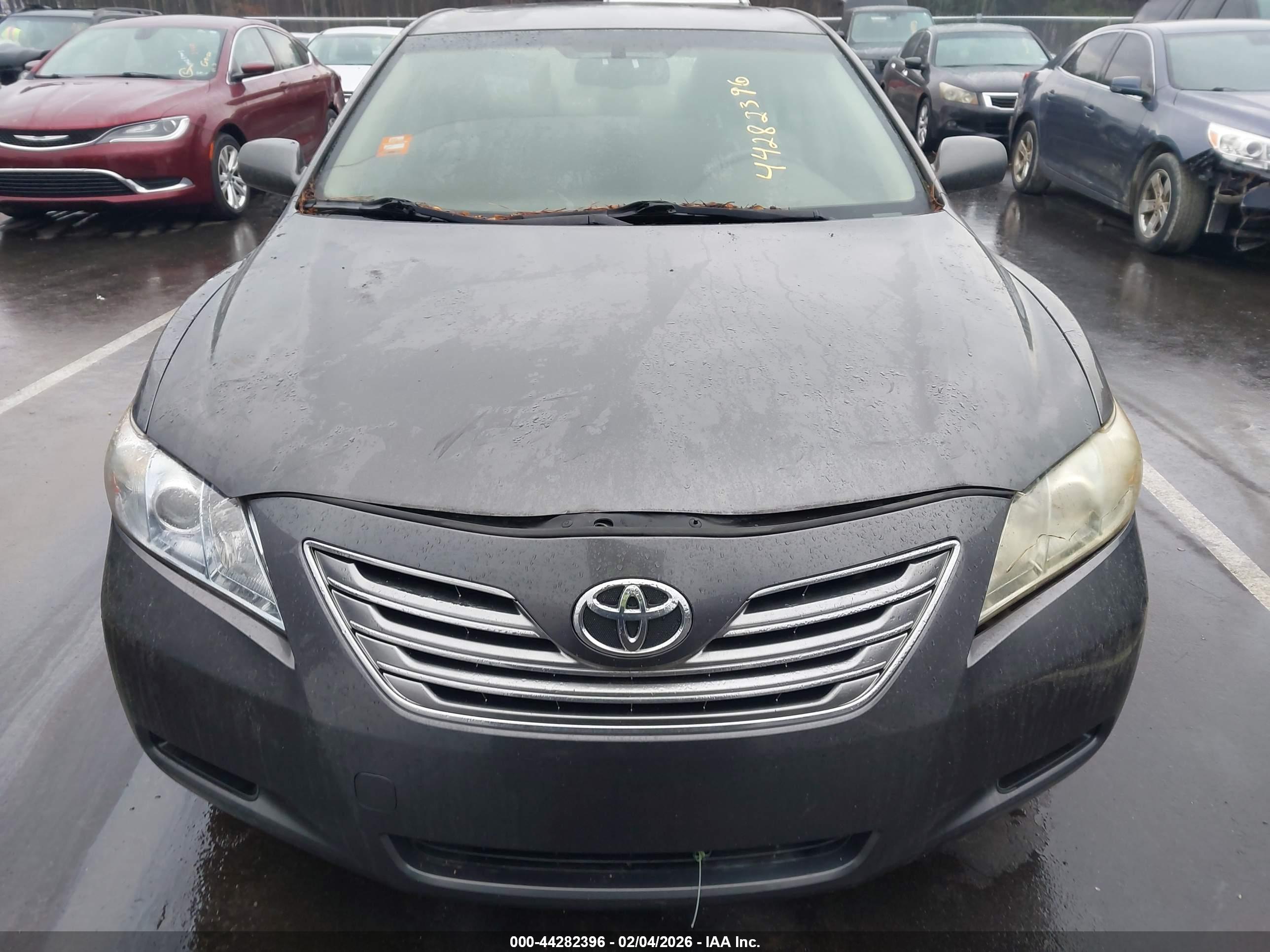 TOYOTA CAMRY image 6