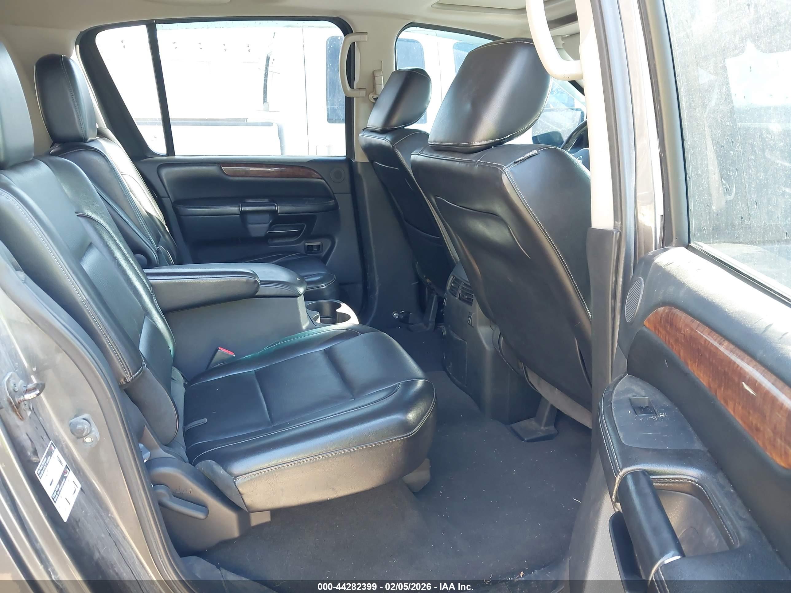 NISSAN ARMADA image 8