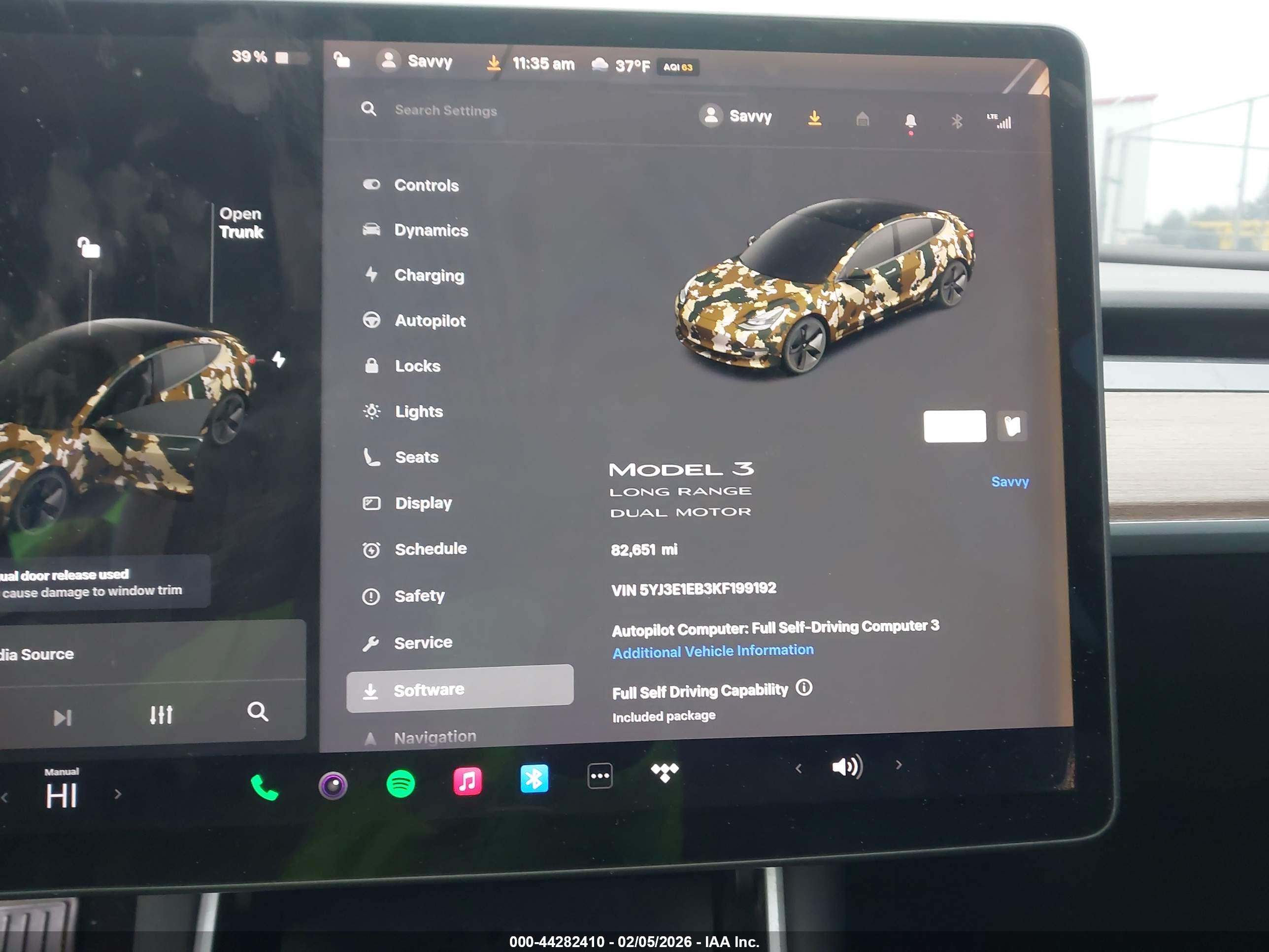 TESLA MODEL image 7