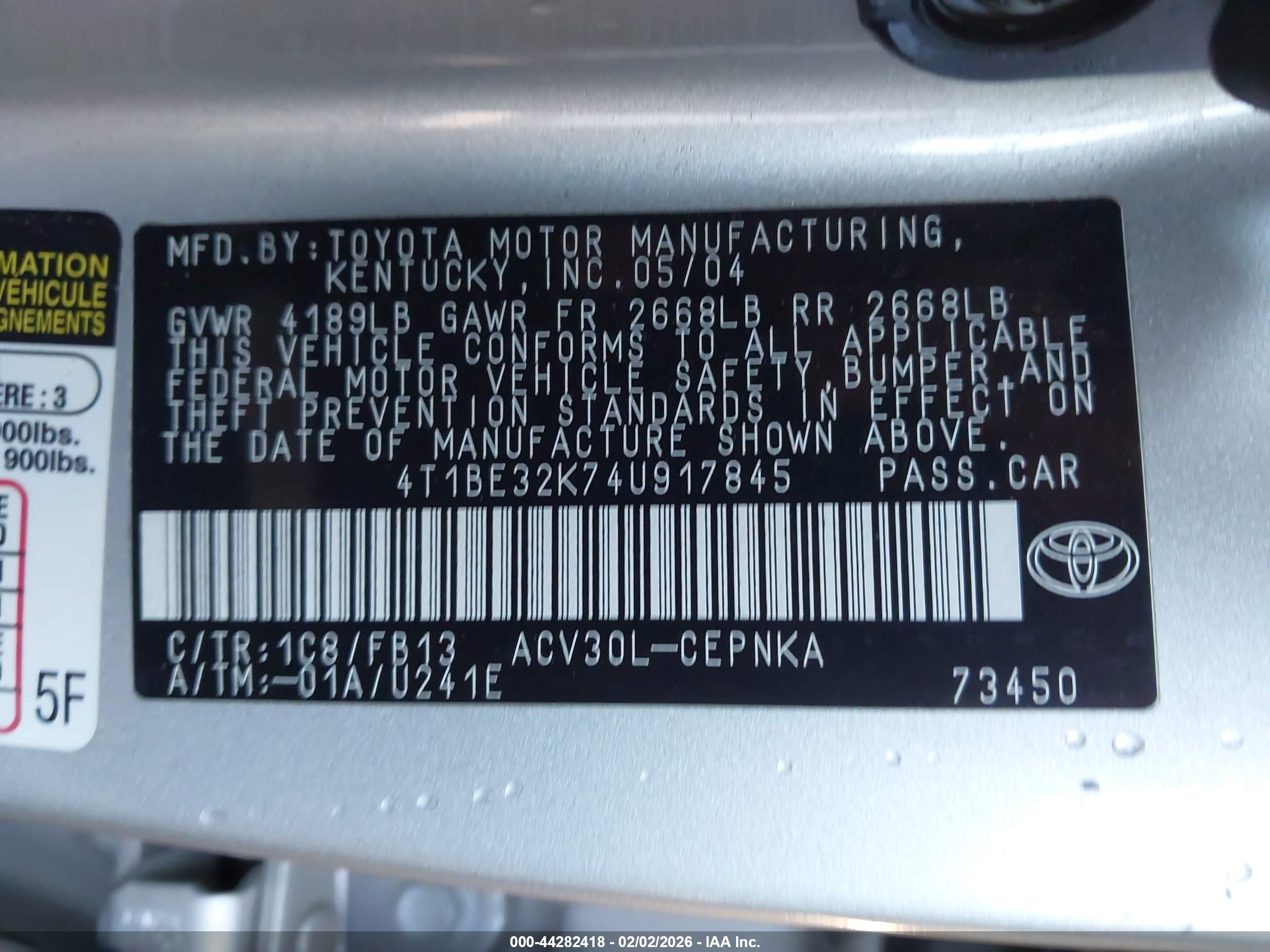TOYOTA CAMRY image 9