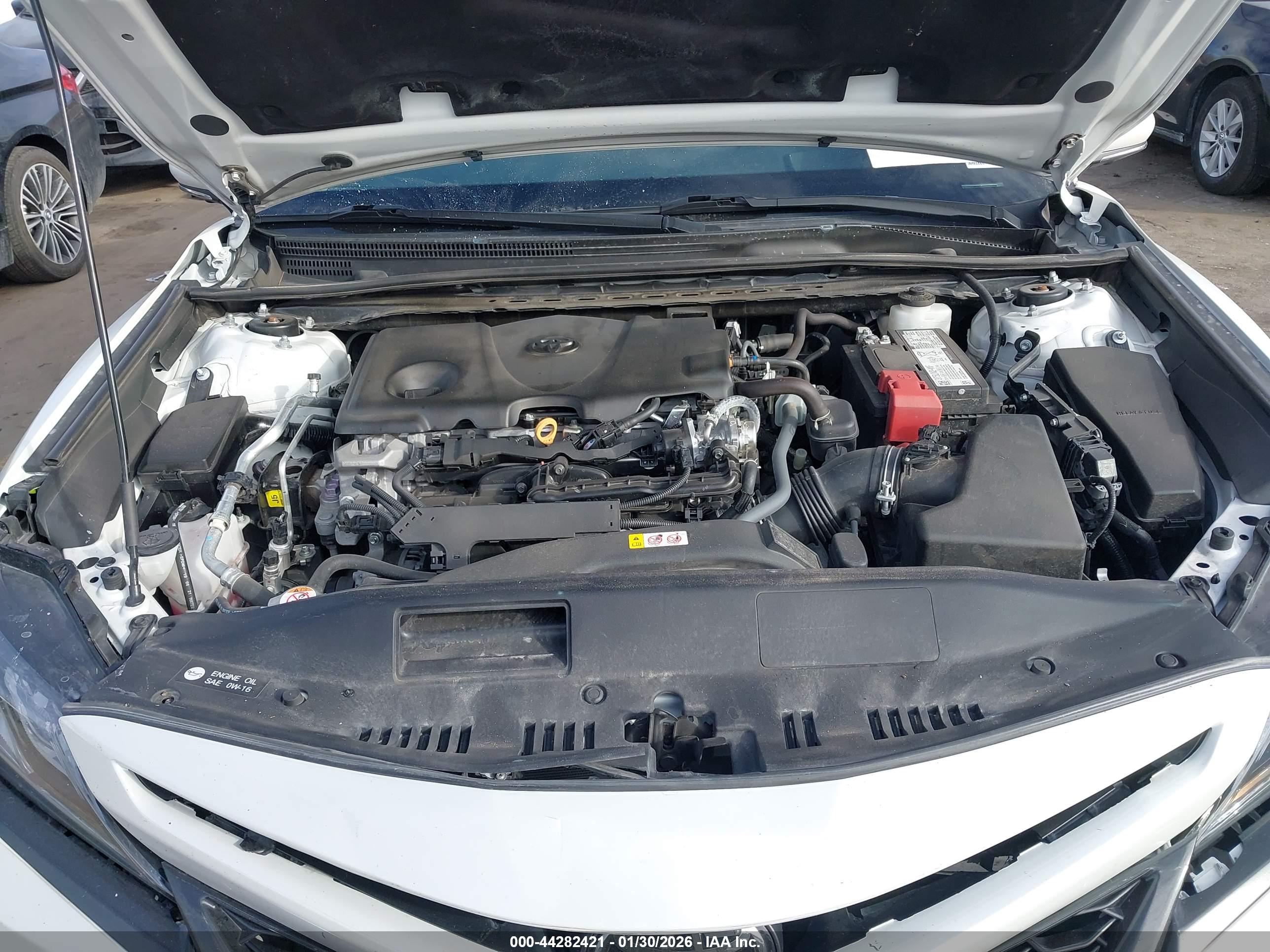 TOYOTA CAMRY image 10