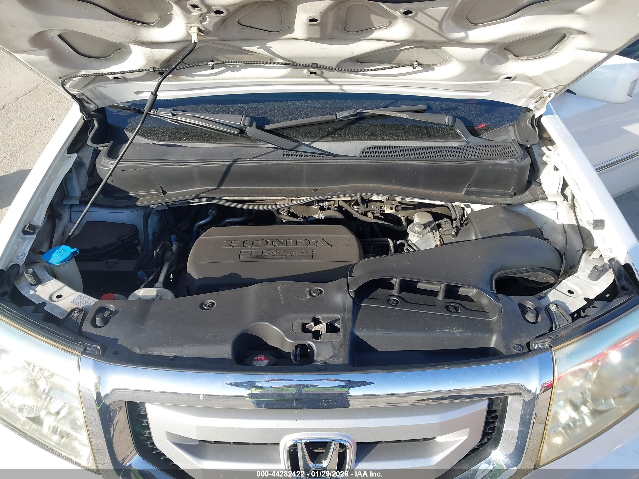 HONDA PILOT image 10