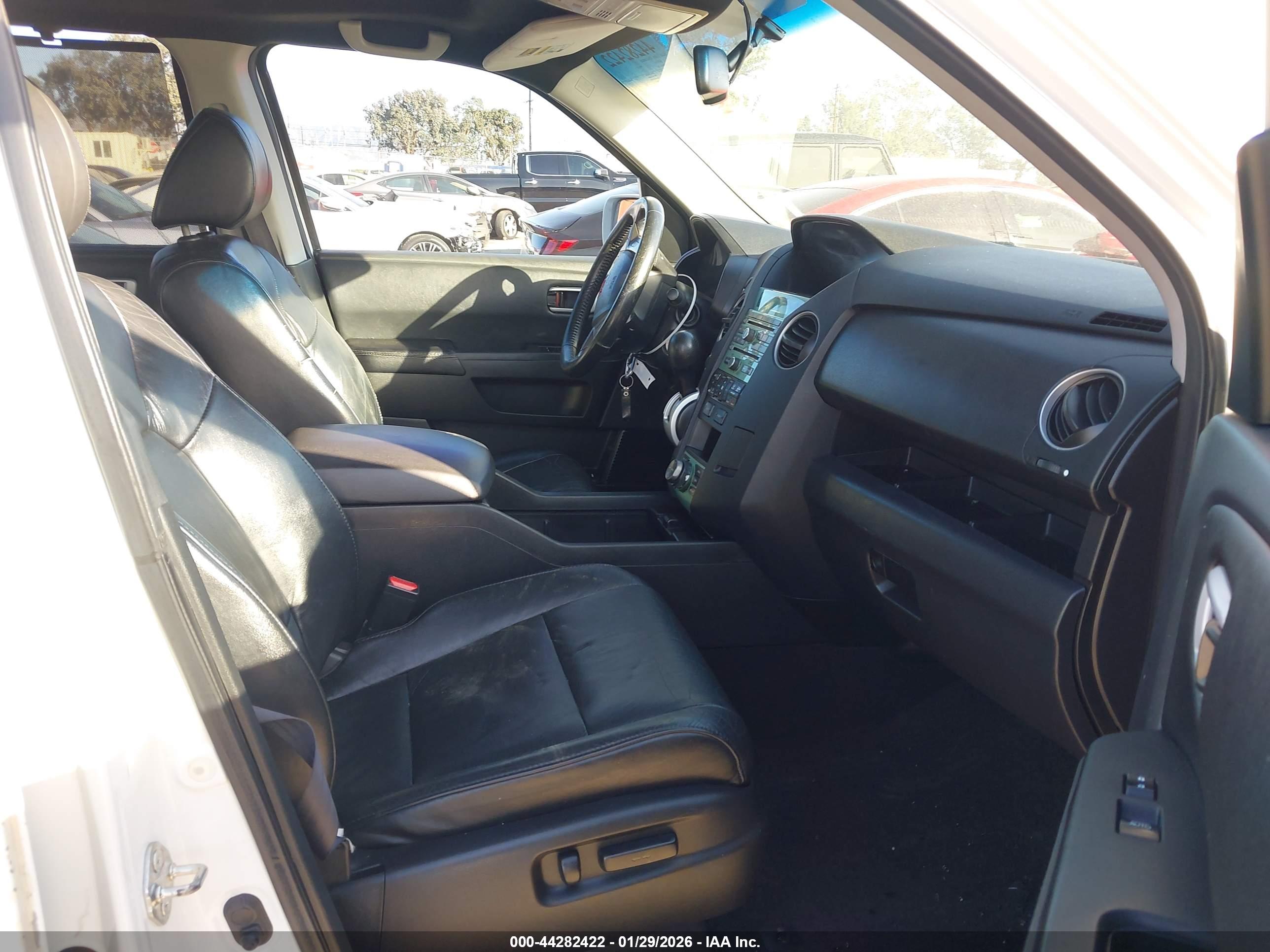 HONDA PILOT image 5