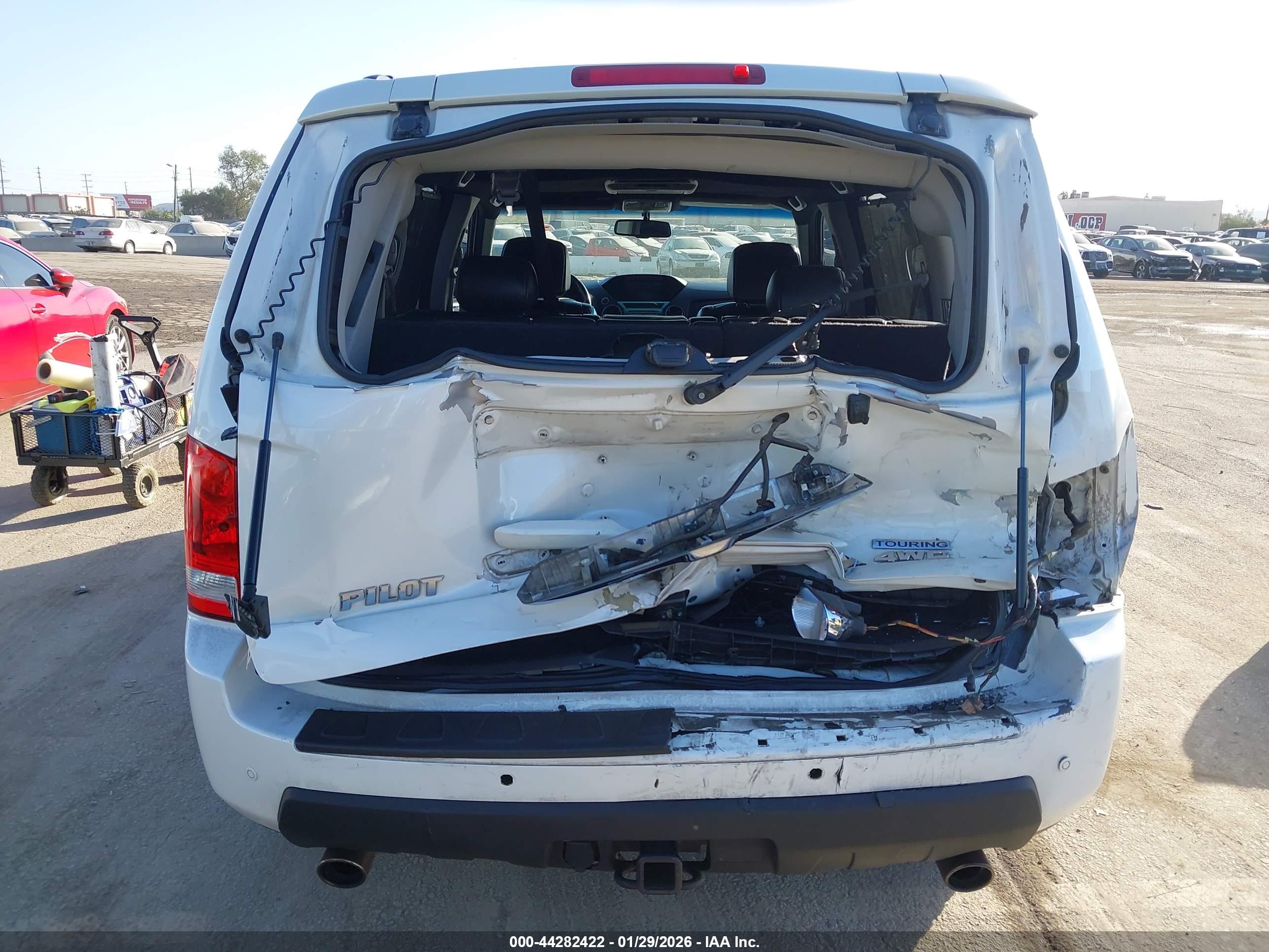 HONDA PILOT image 6