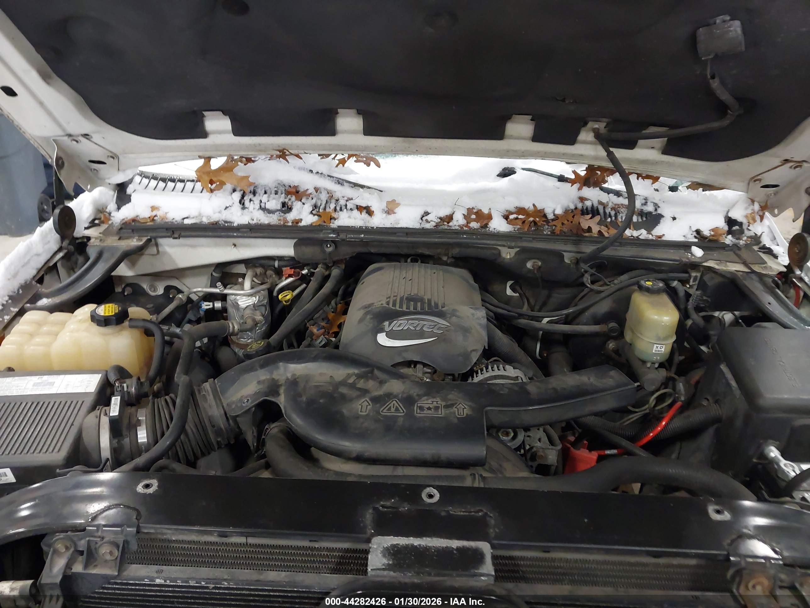 GMC YUKON image 10