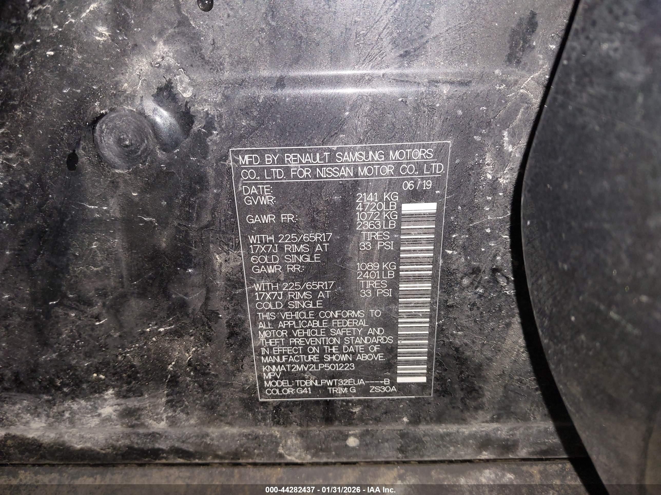 NISSAN ROGUE image 9