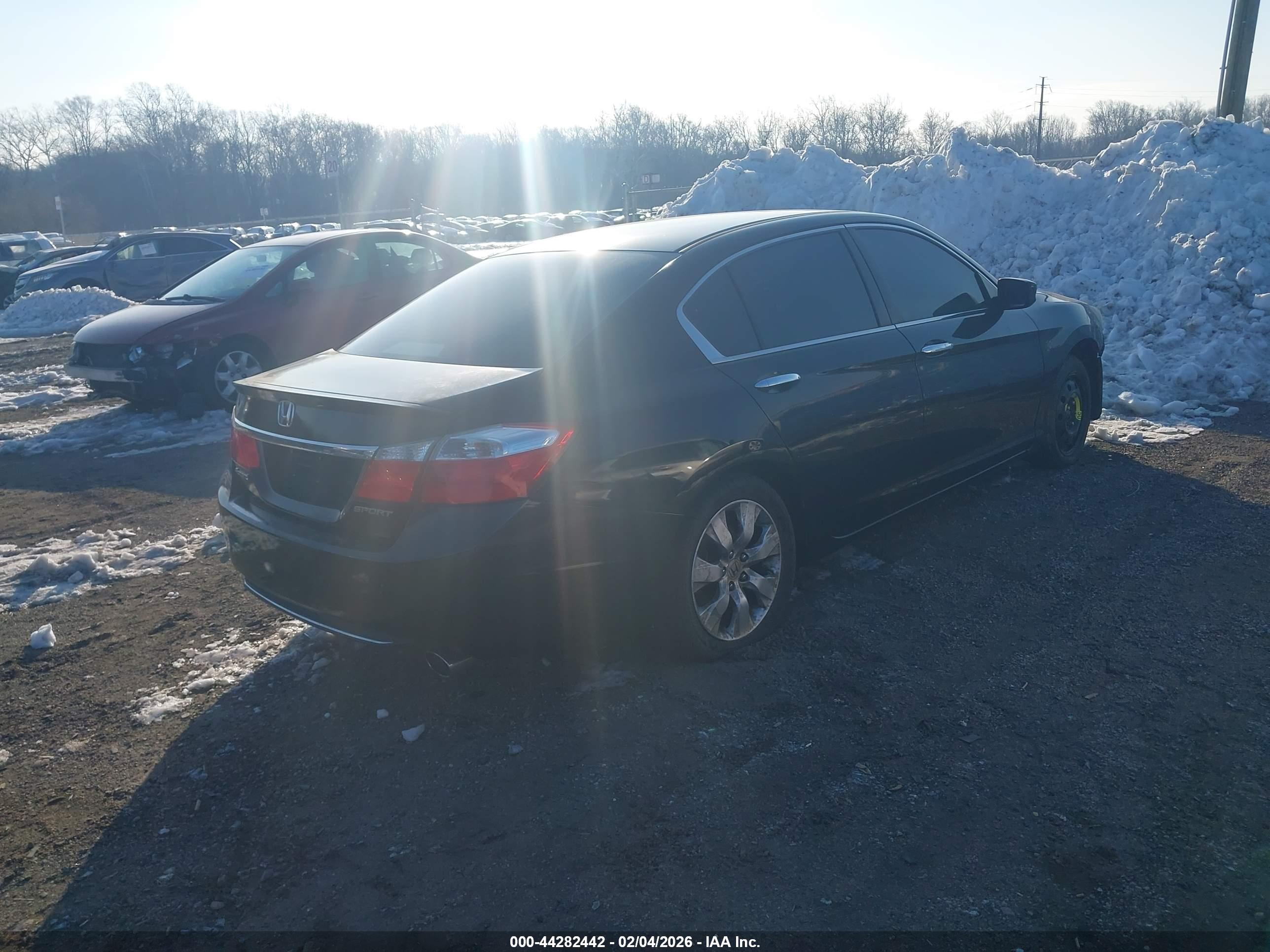 HONDA ACCORD image 4