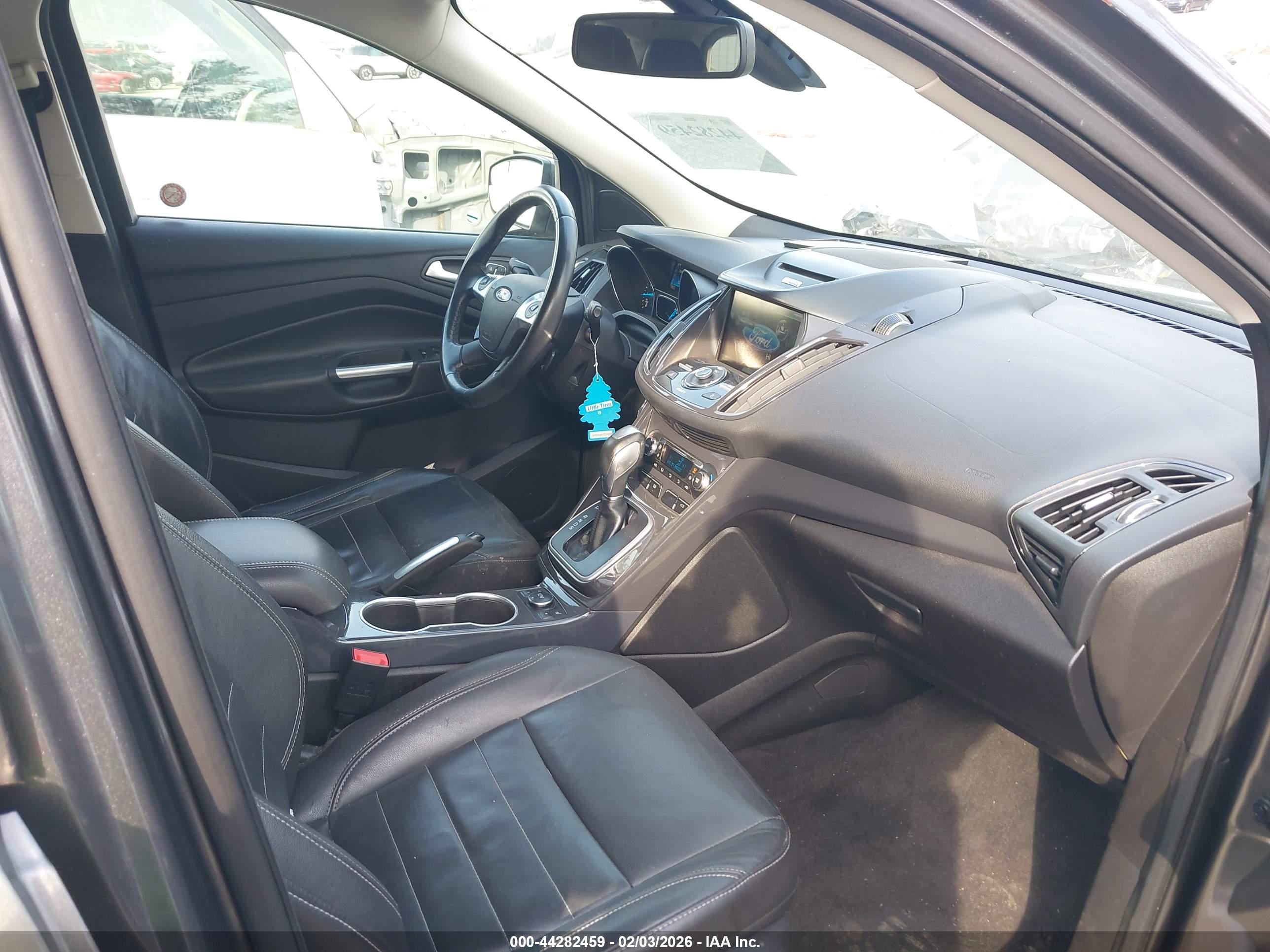 FORD ESCAPE image 5