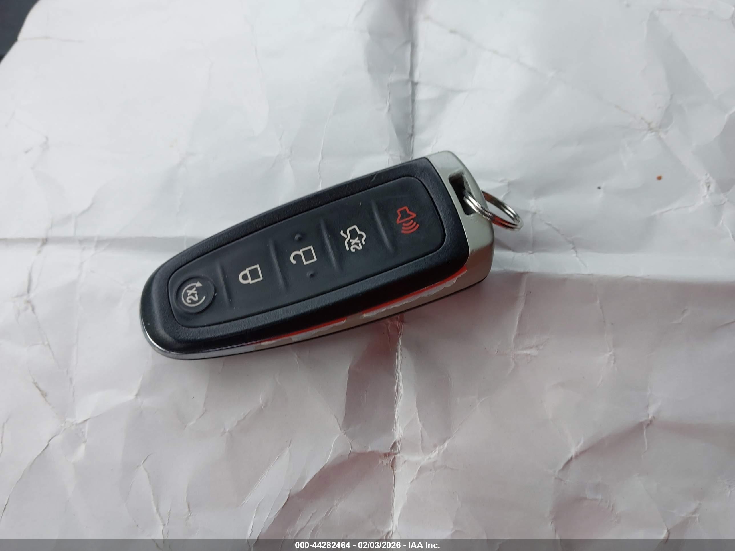 FORD ESCAPE image 11