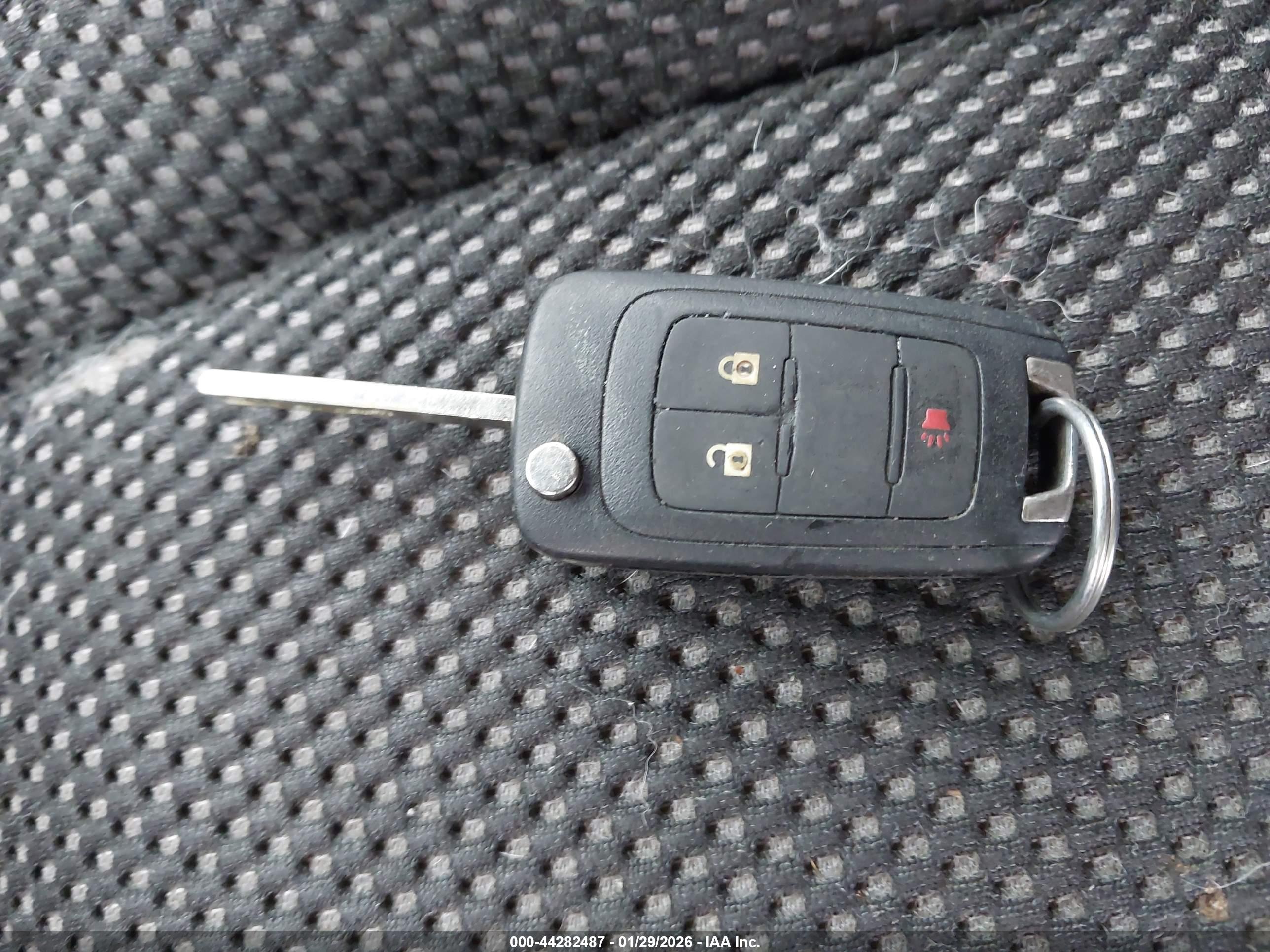 CHEVROLET EQUINOX image 11