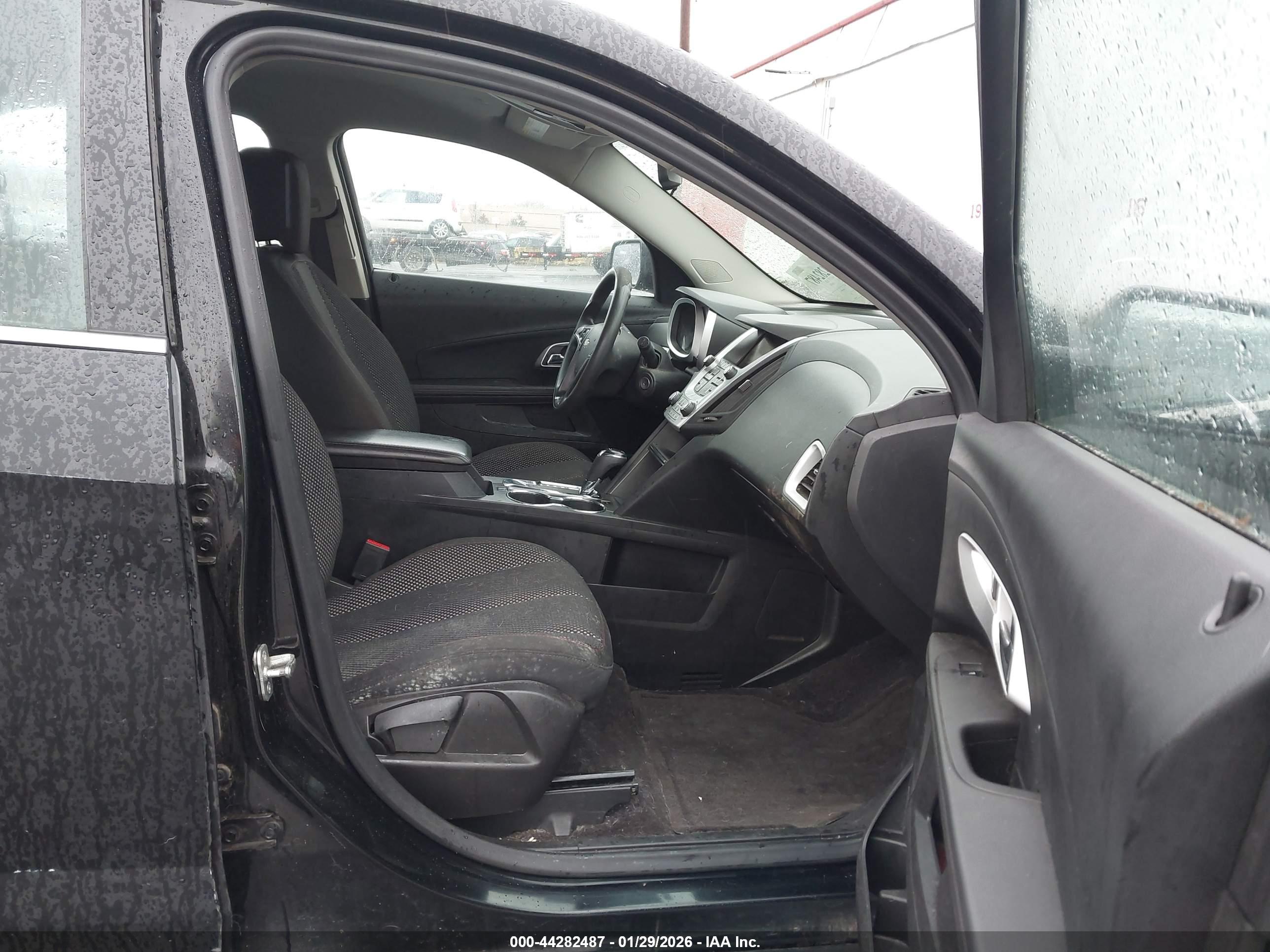 CHEVROLET EQUINOX image 5