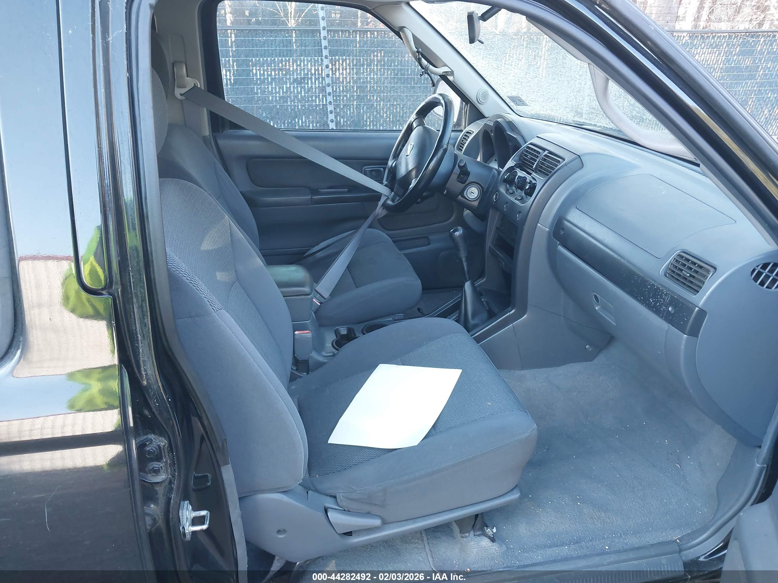 NISSAN FRONTIER image 5