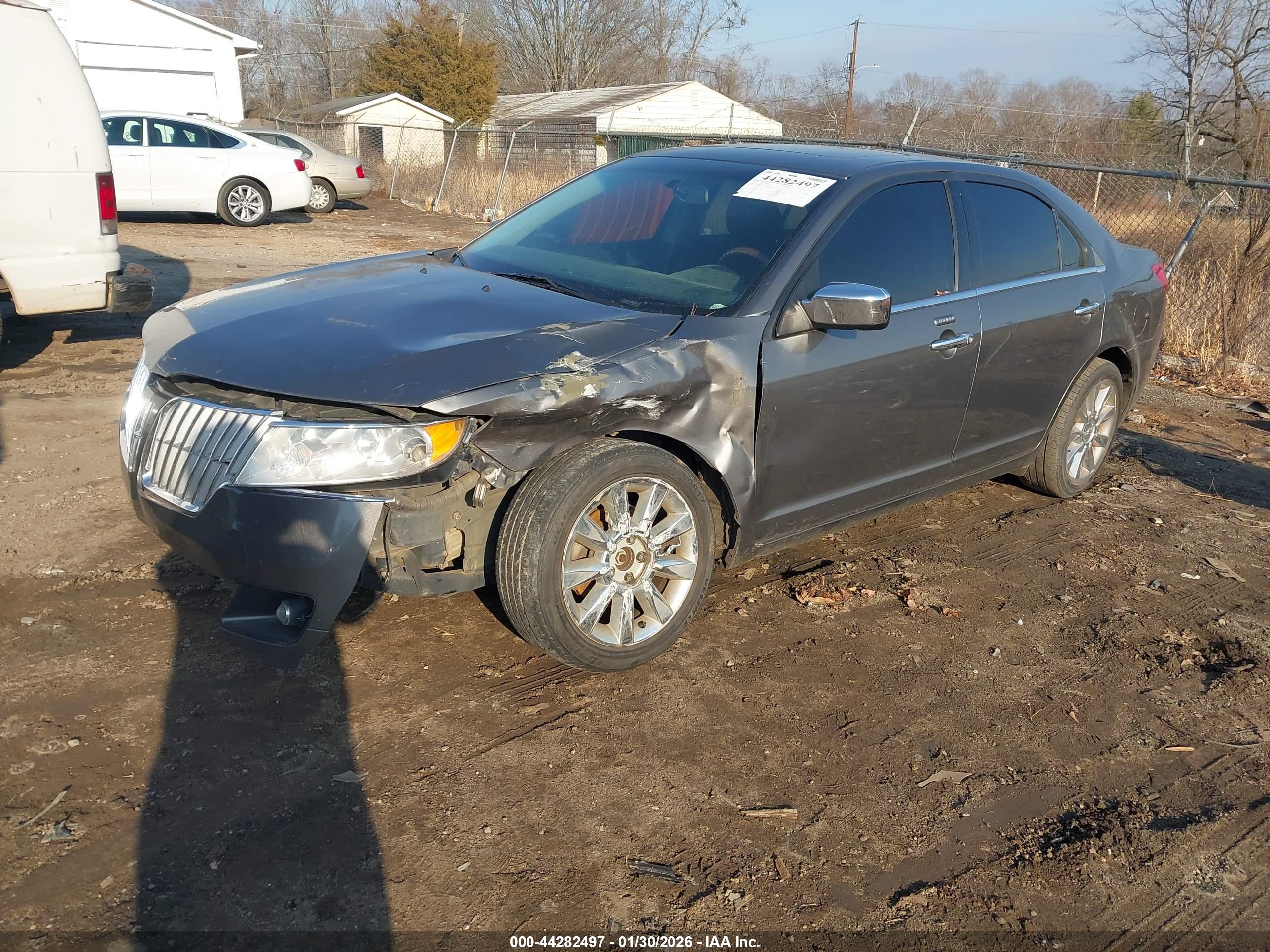 LINCOLN MKZ image 2
