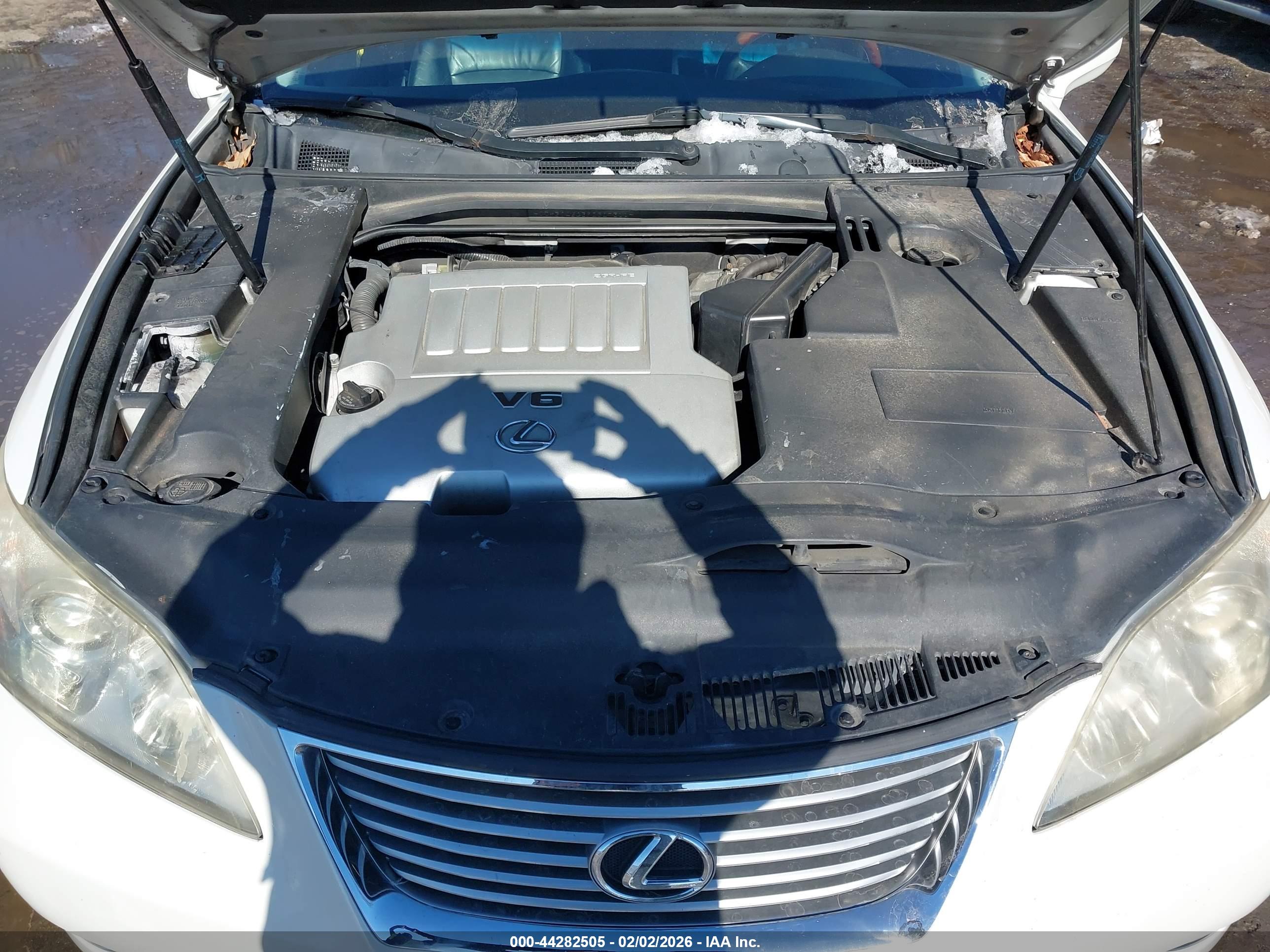 LEXUS ES image 10