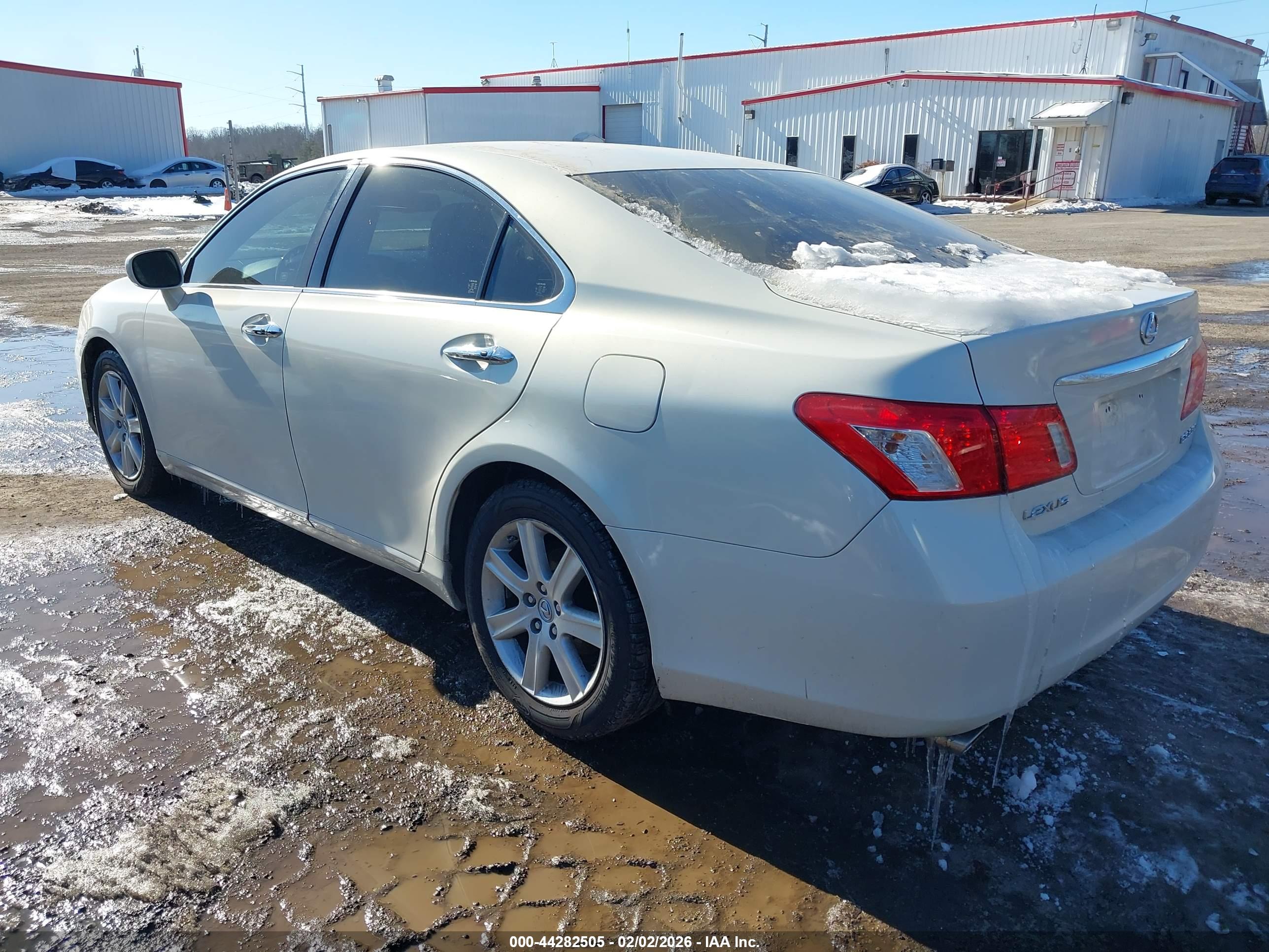 LEXUS ES image 3