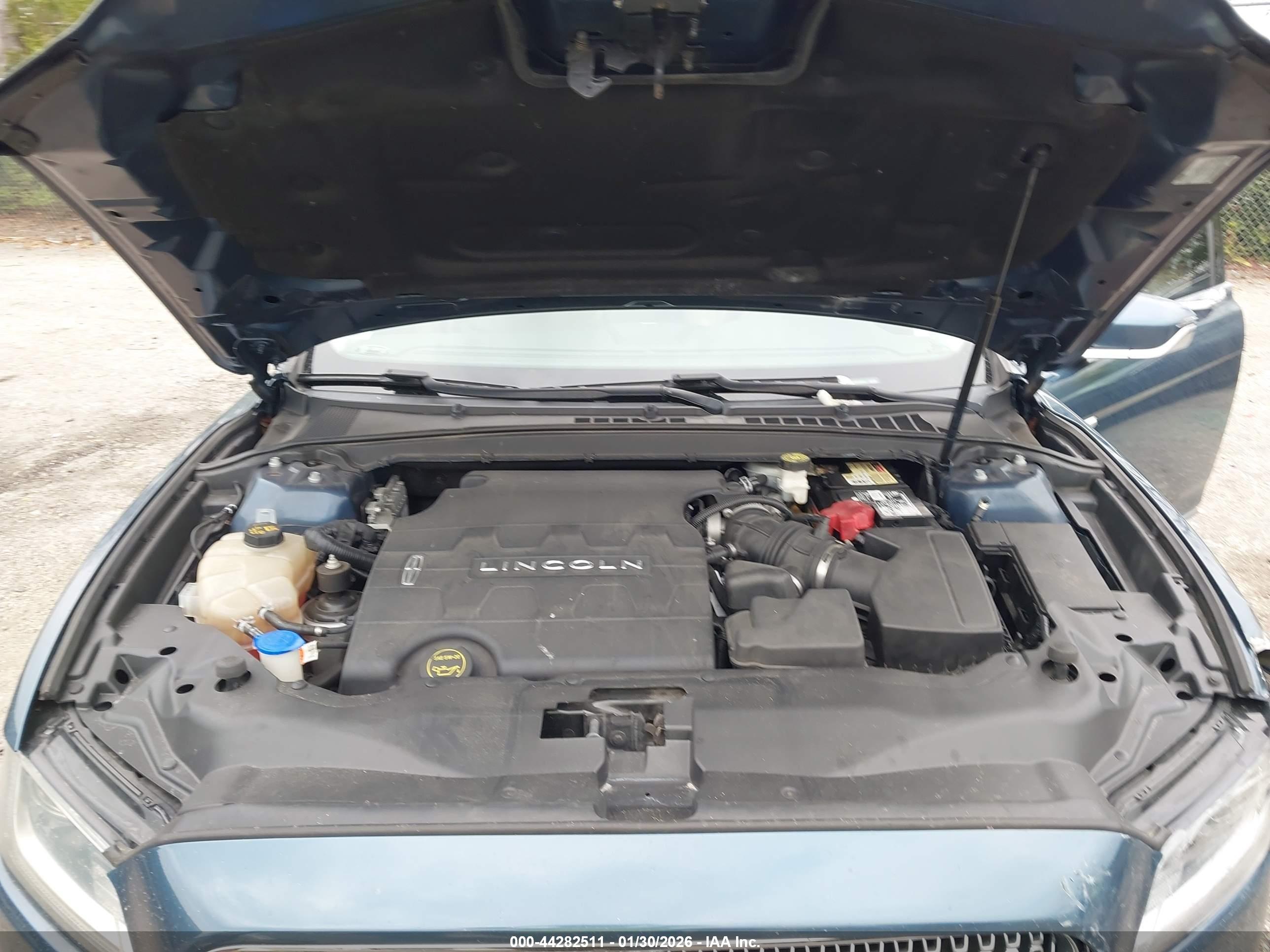 LINCOLN CONTINENTAL image 10