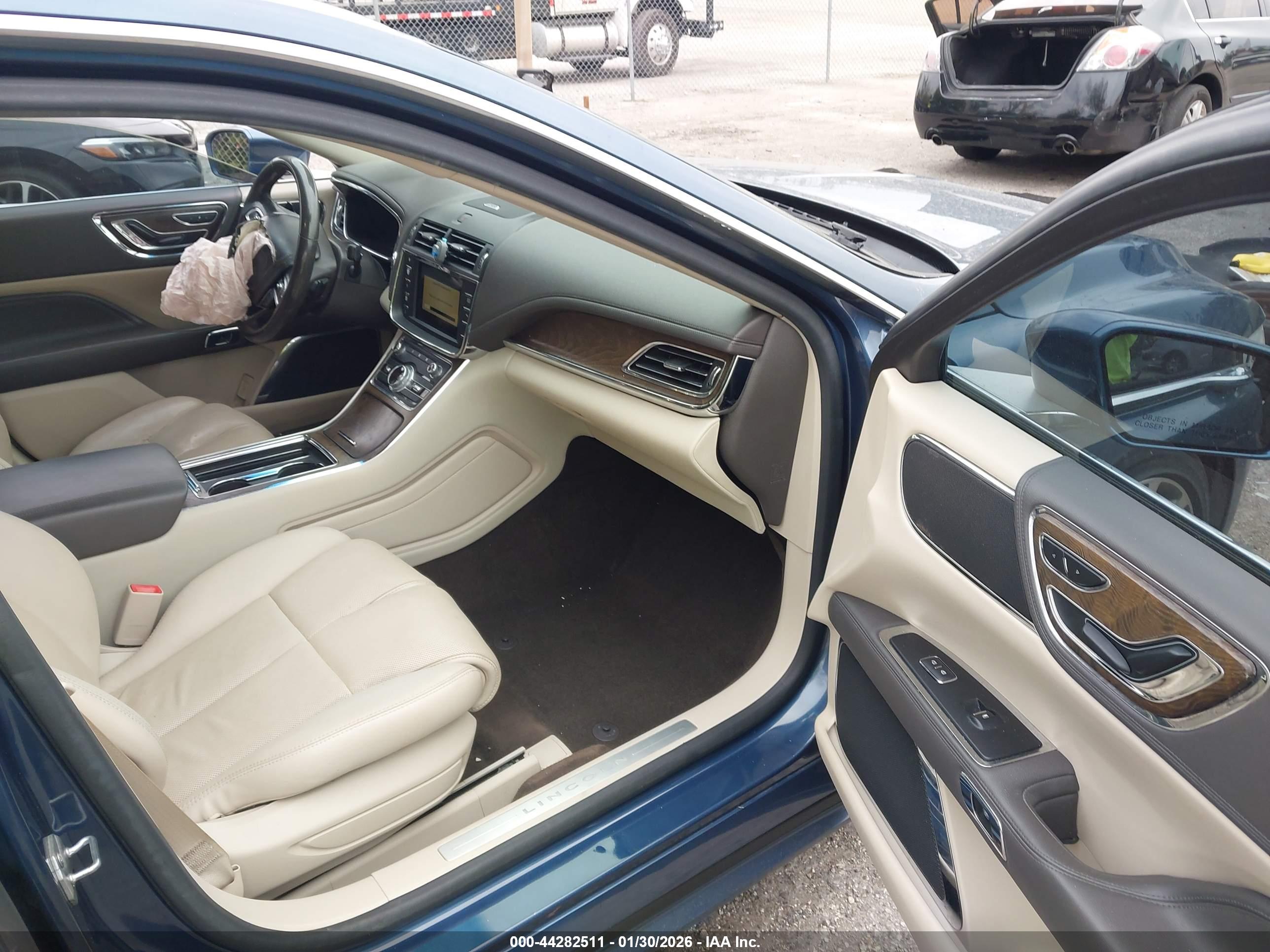 LINCOLN CONTINENTAL image 5