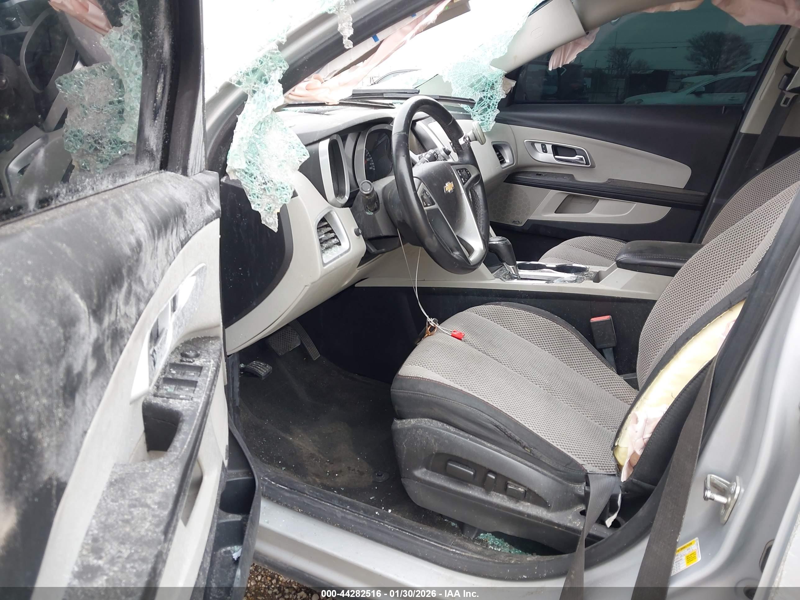CHEVROLET EQUINOX image 5