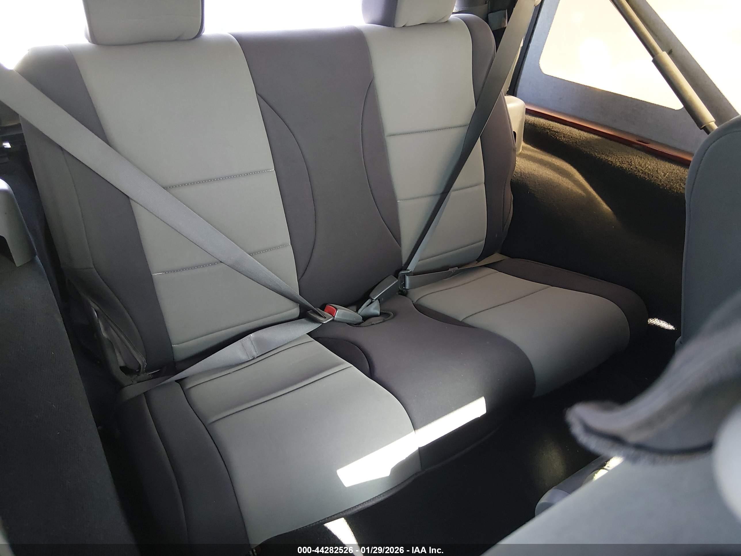 JEEP WRANGLER image 8