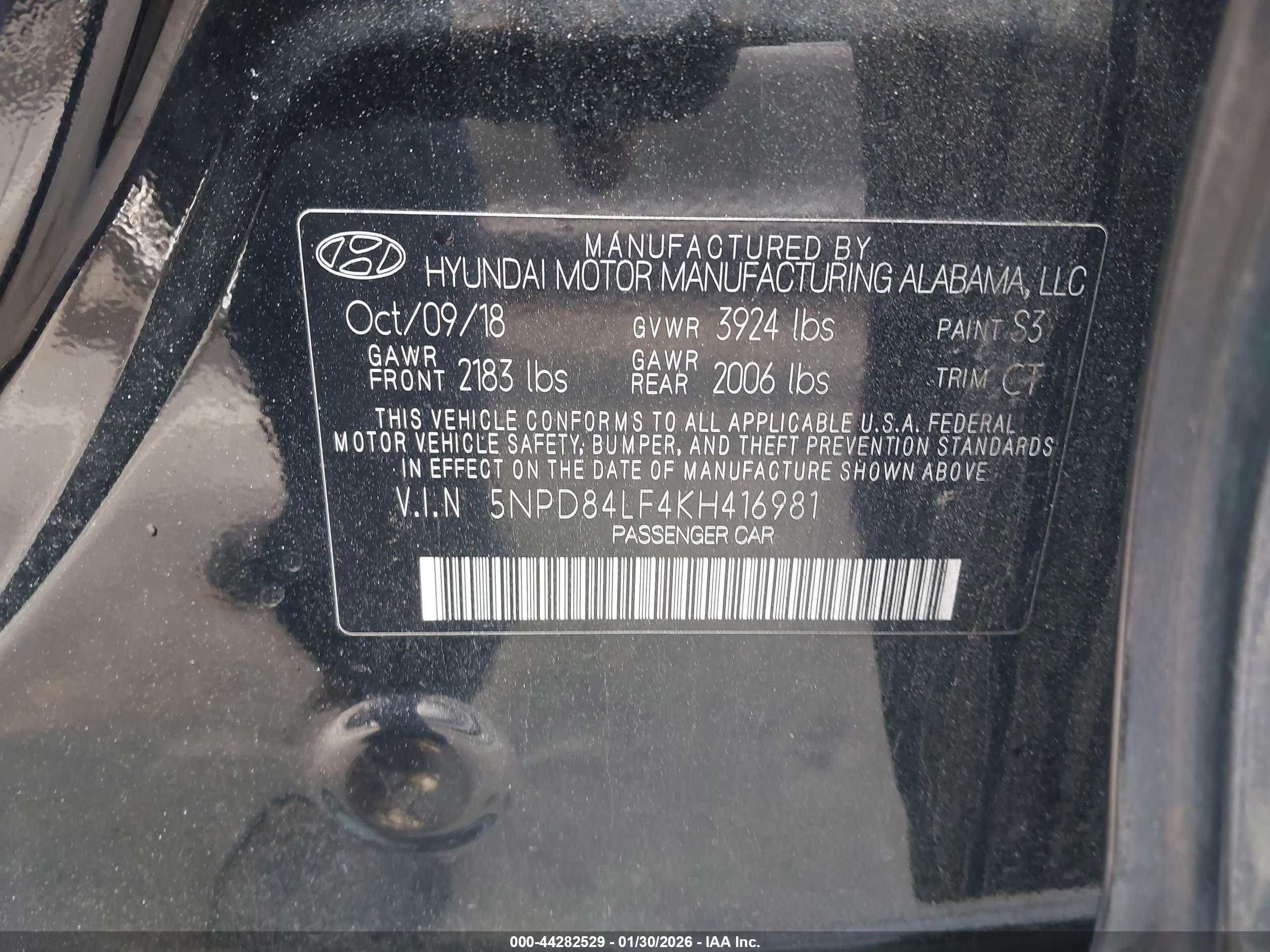 HYUNDAI ELANTRA image 9