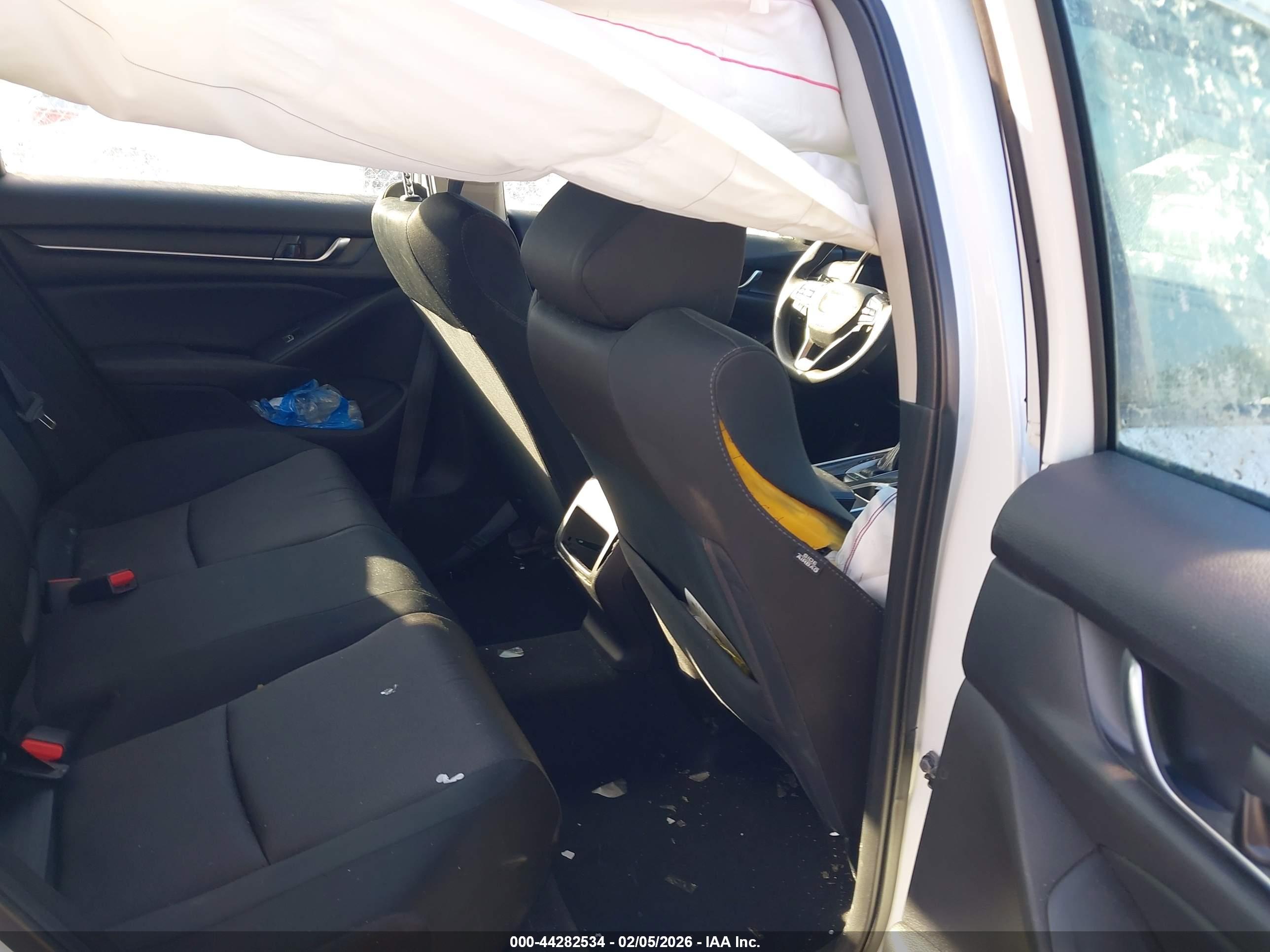 HONDA ACCORD image 8