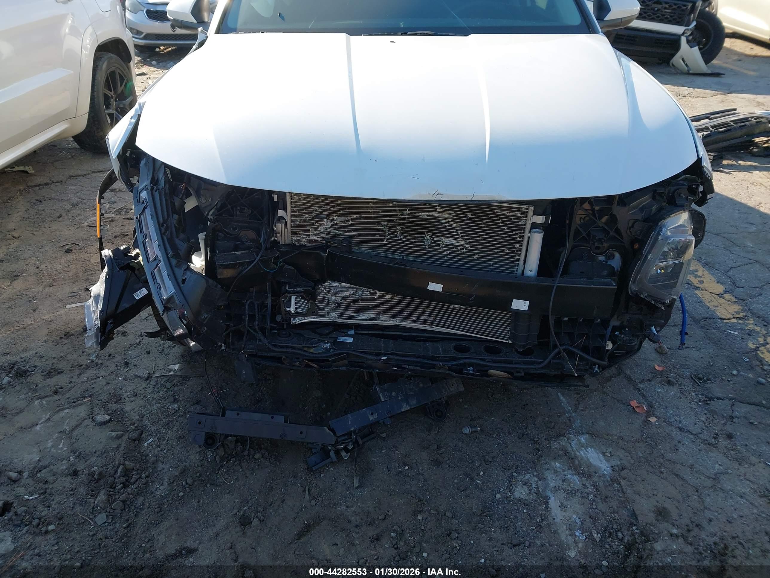 HYUNDAI TUCSON image 6