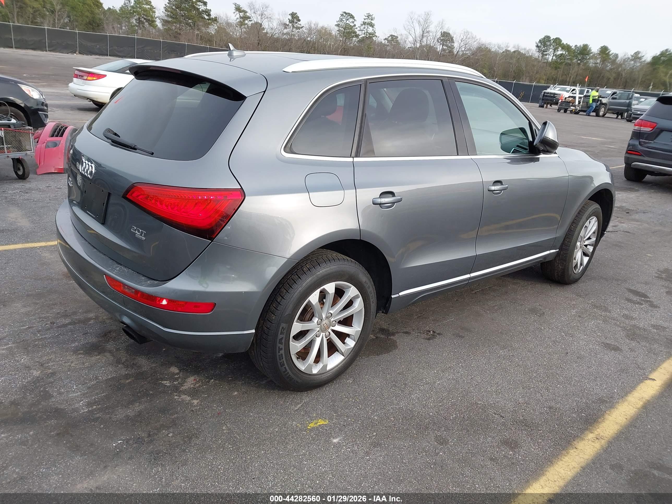 AUDI Q5 image 4
