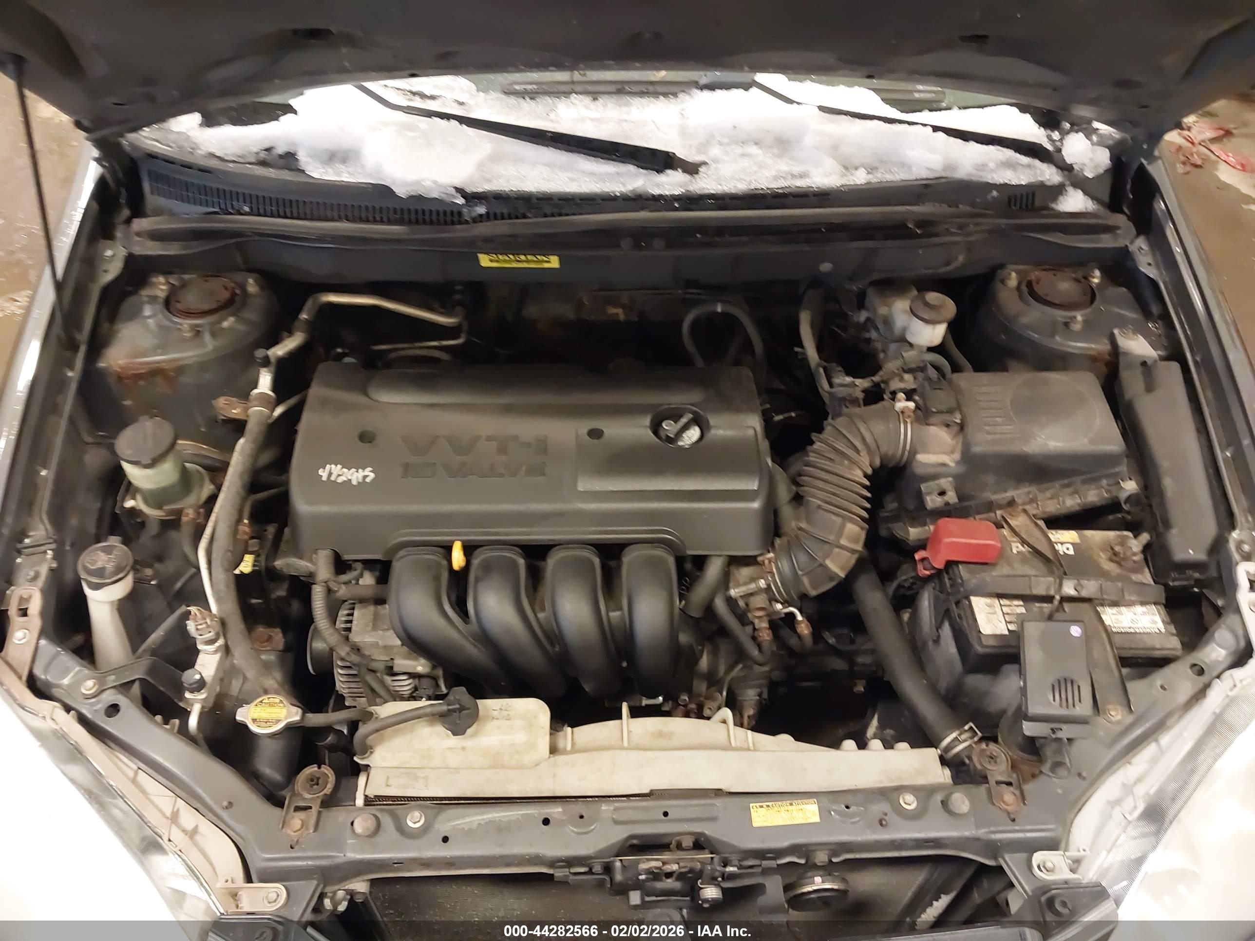 TOYOTA COROLLA image 10