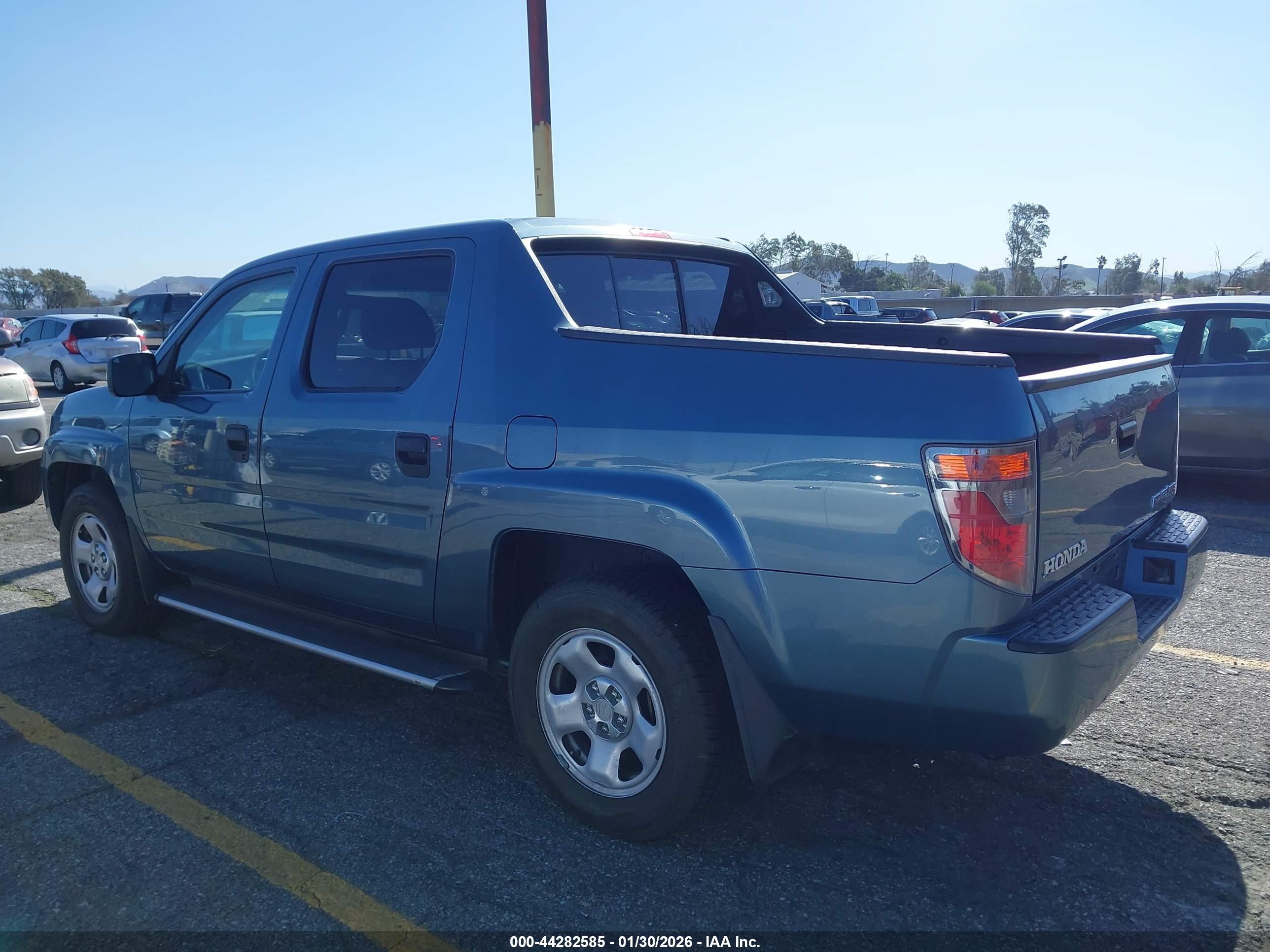 HONDA RIDGELINE image 3