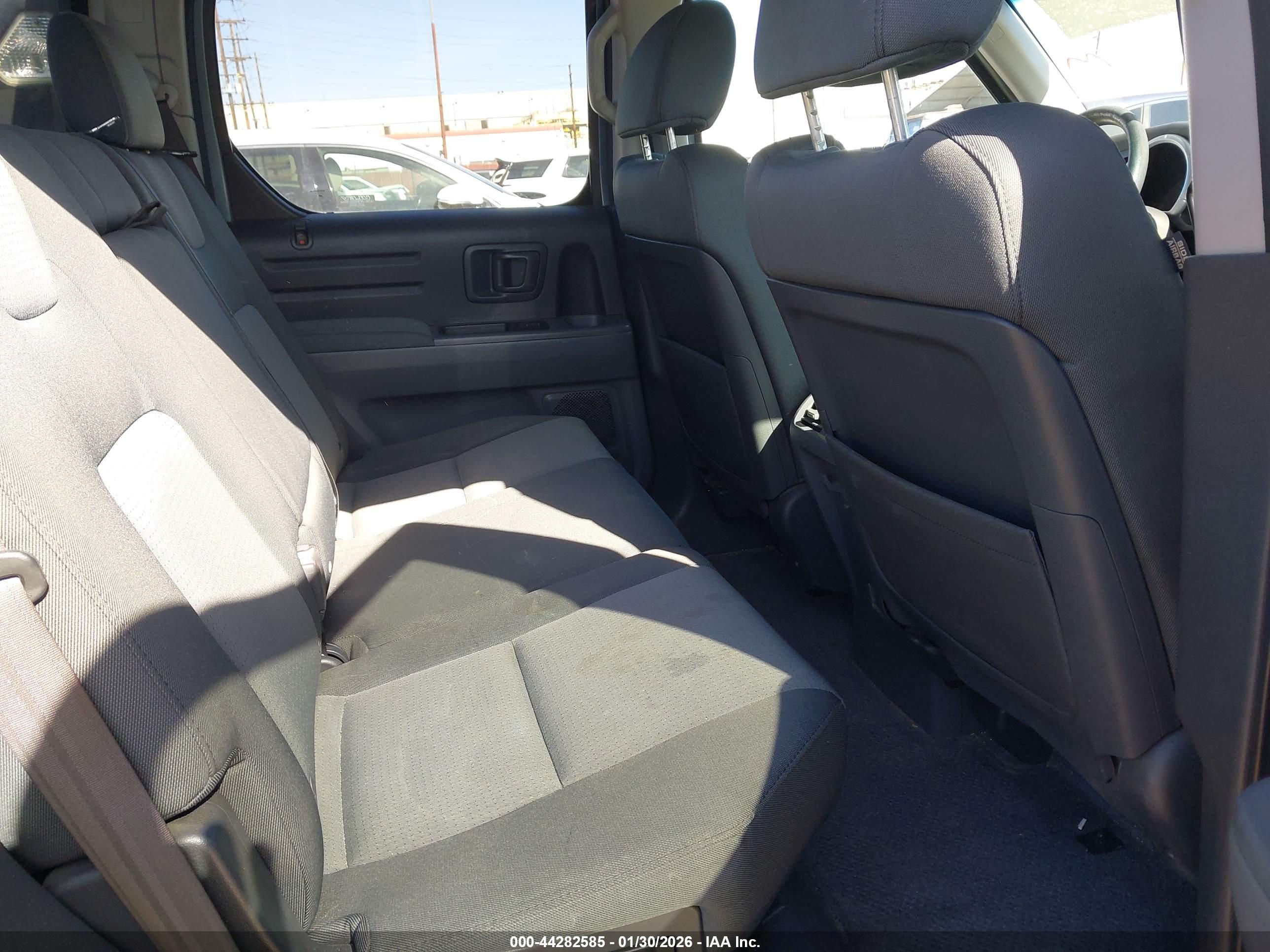 HONDA RIDGELINE image 8