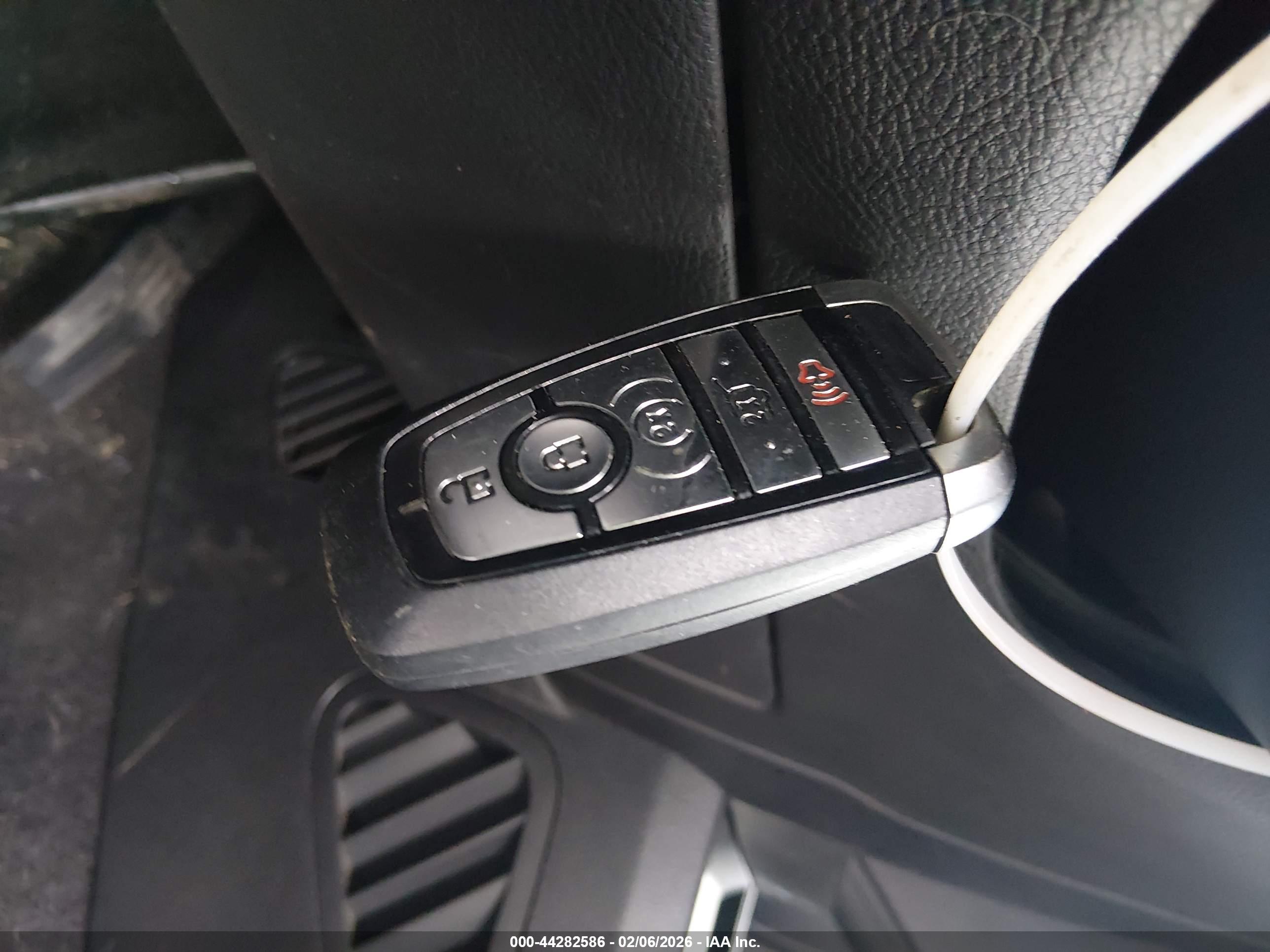 FORD EDGE image 11