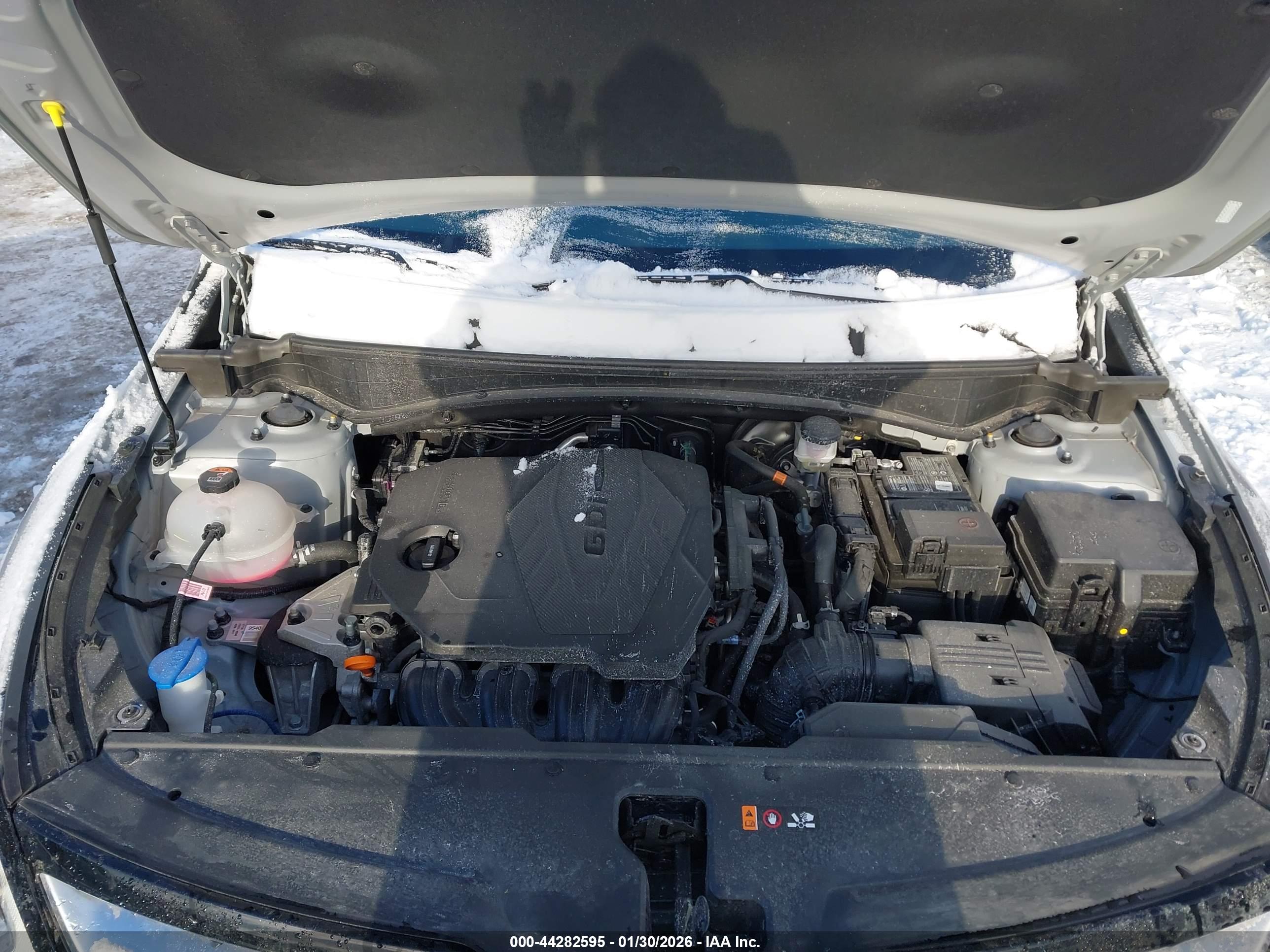 KIA SPORTAGE image 10