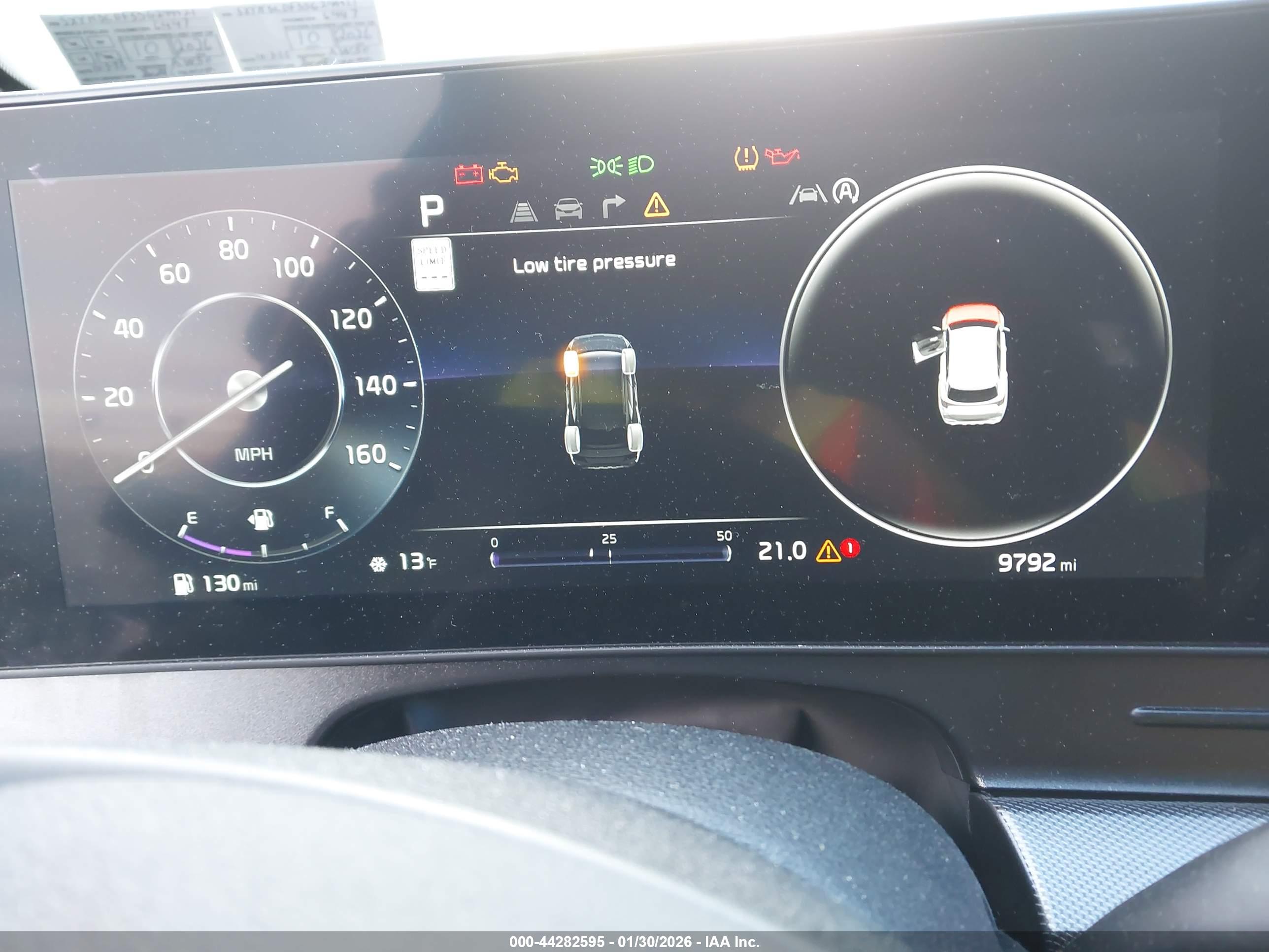 KIA SPORTAGE image 7