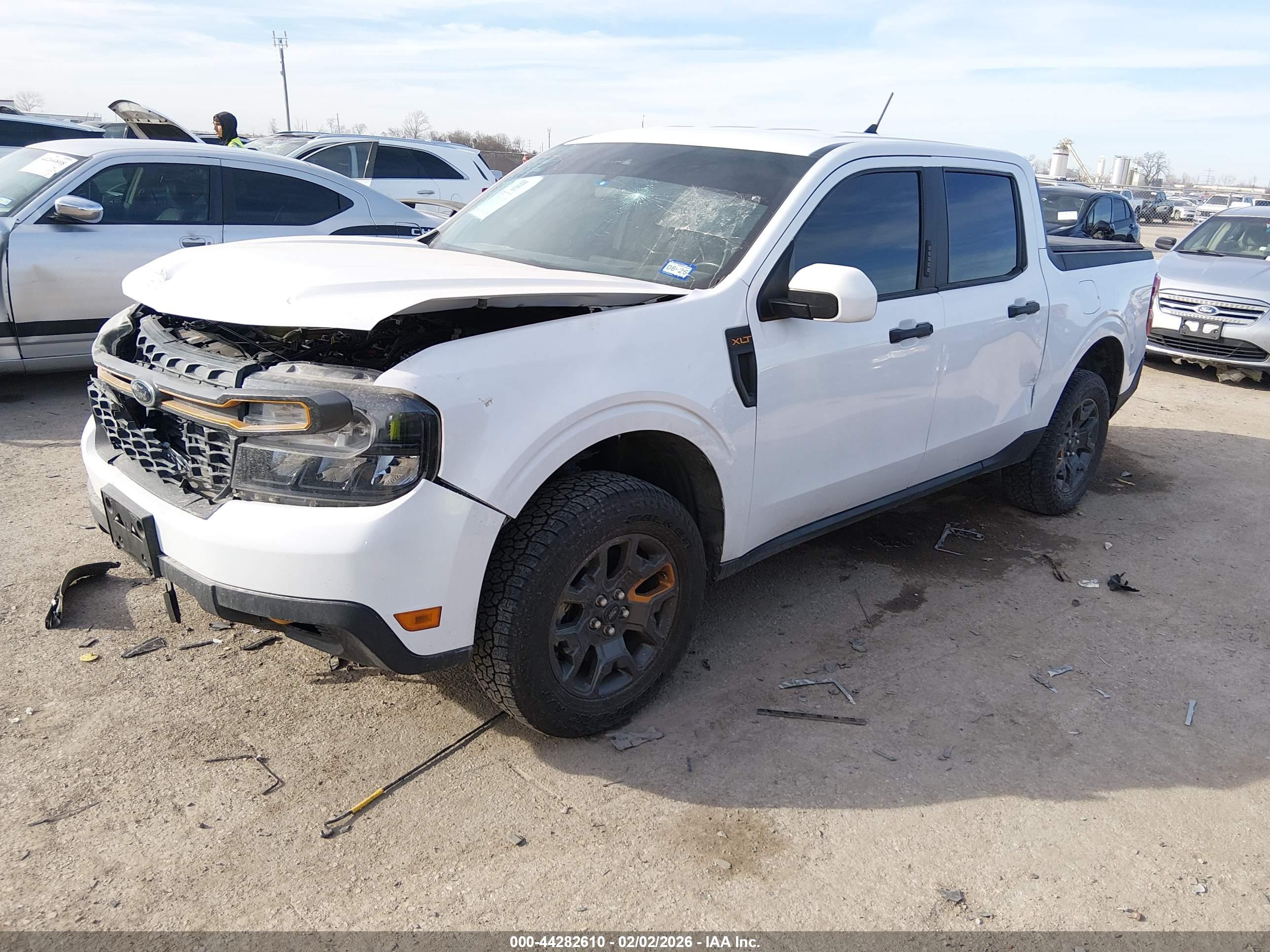 FORD MAVERICK image 2