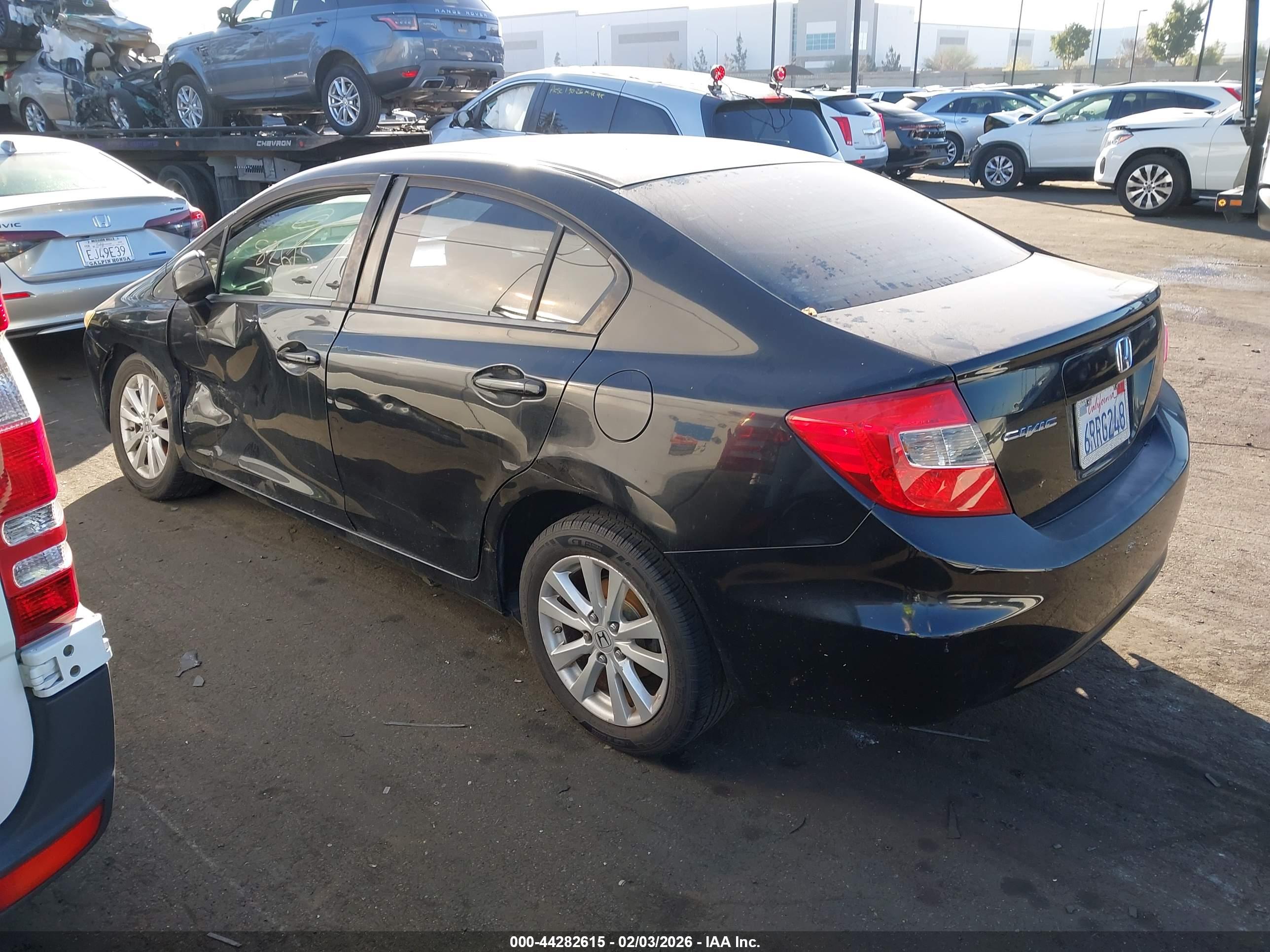 HONDA CIVIC image 3