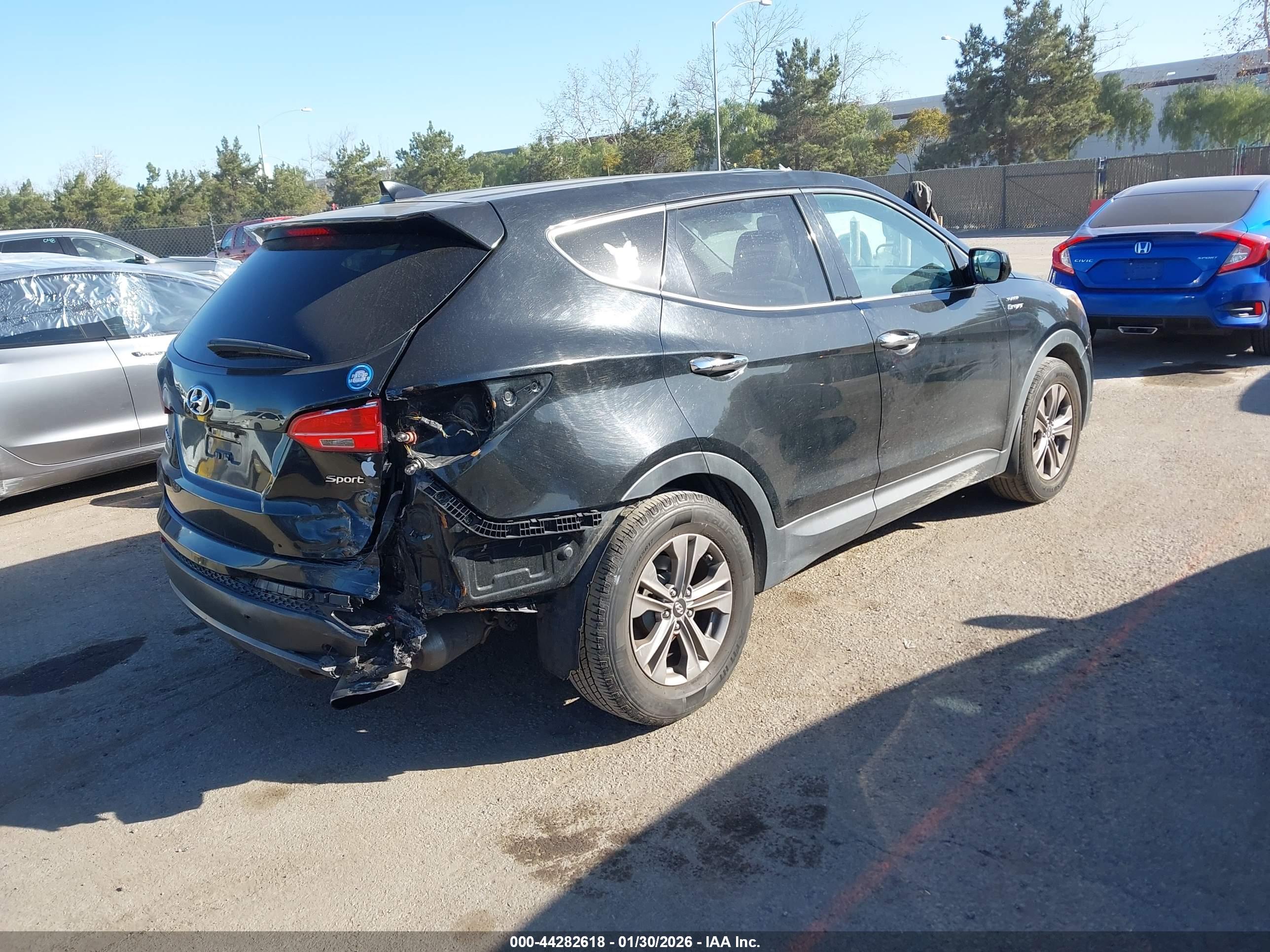 HYUNDAI SANTA image 4