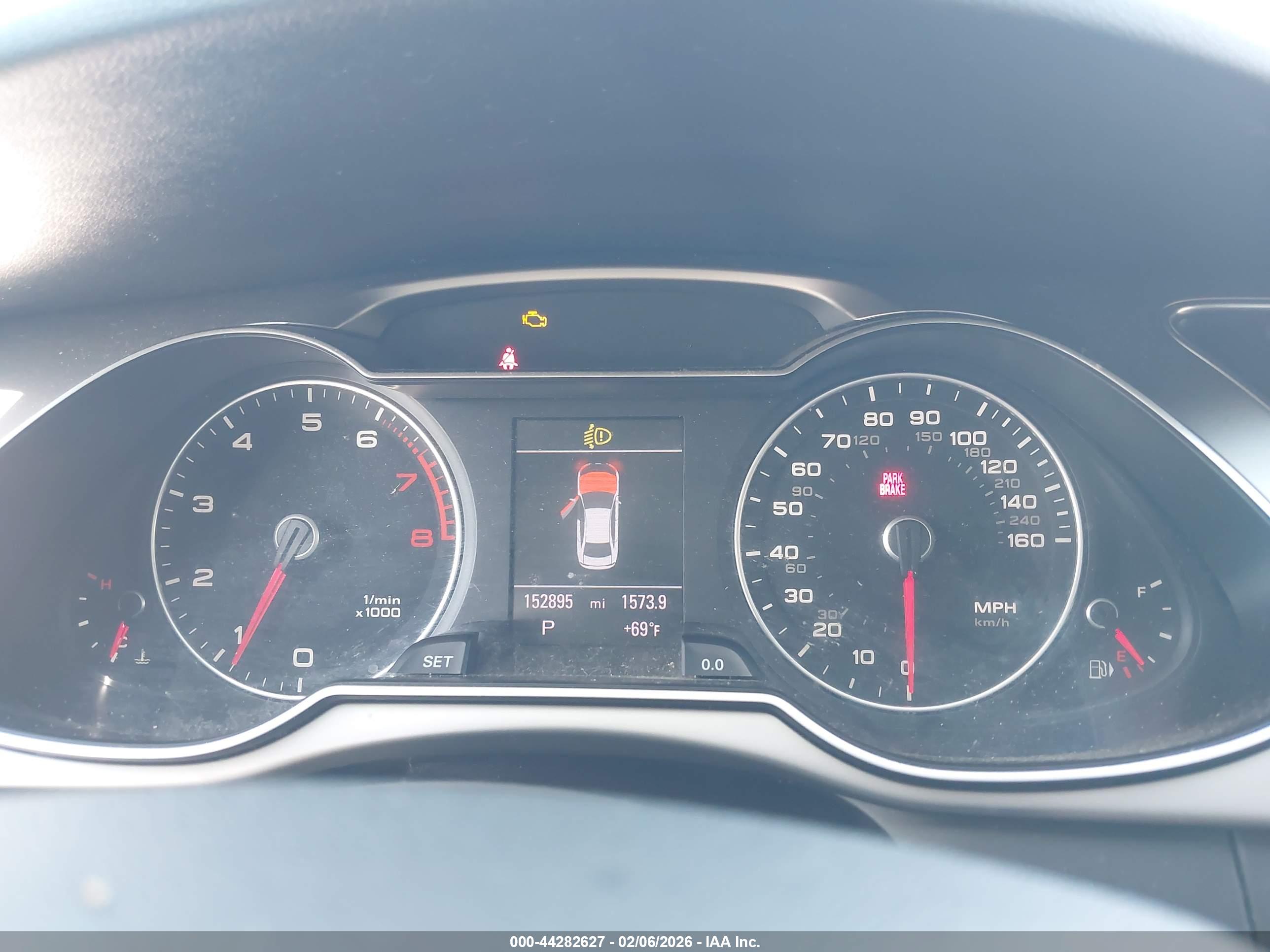 AUDI A4 image 7