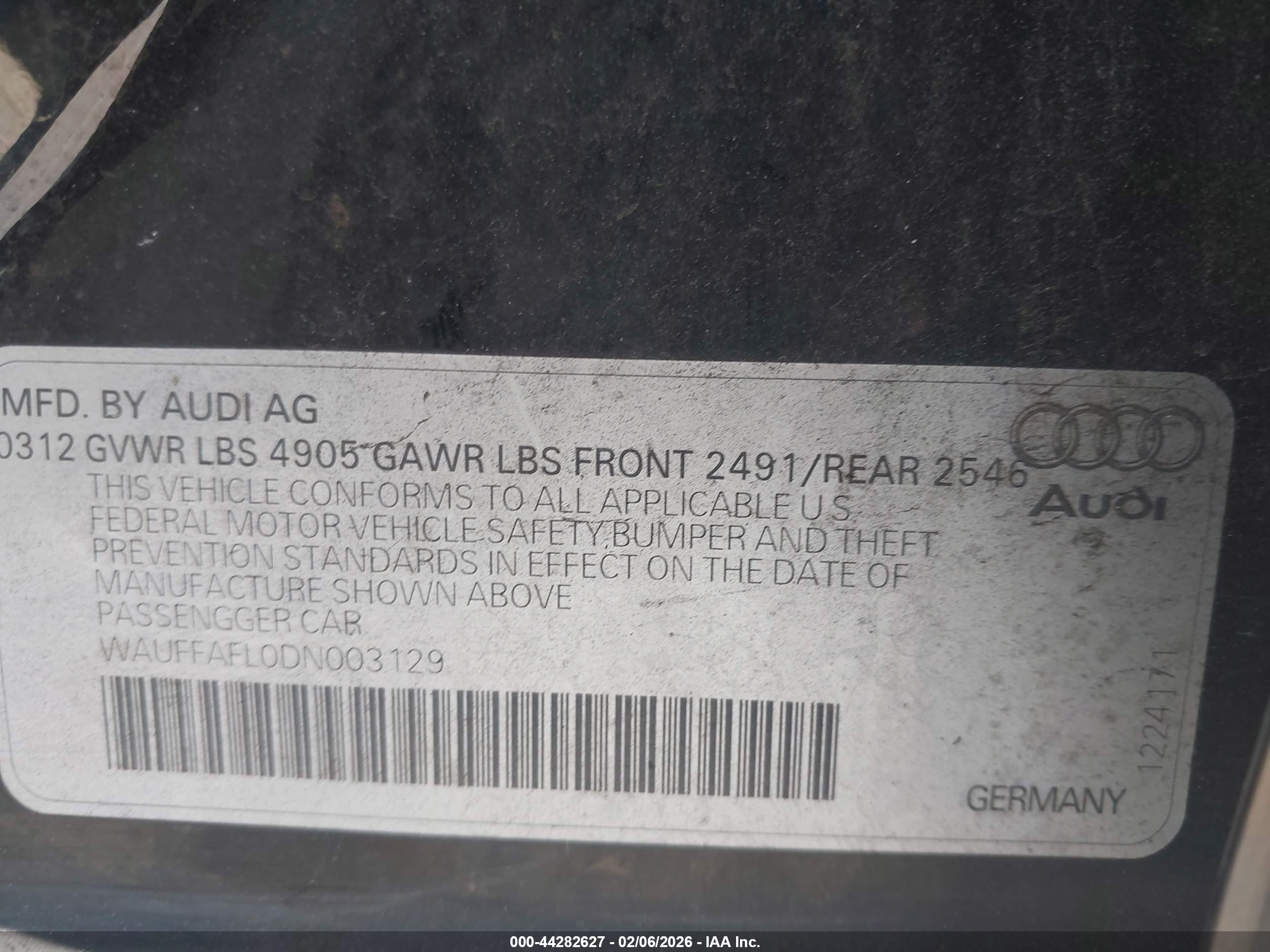 AUDI A4 image 9