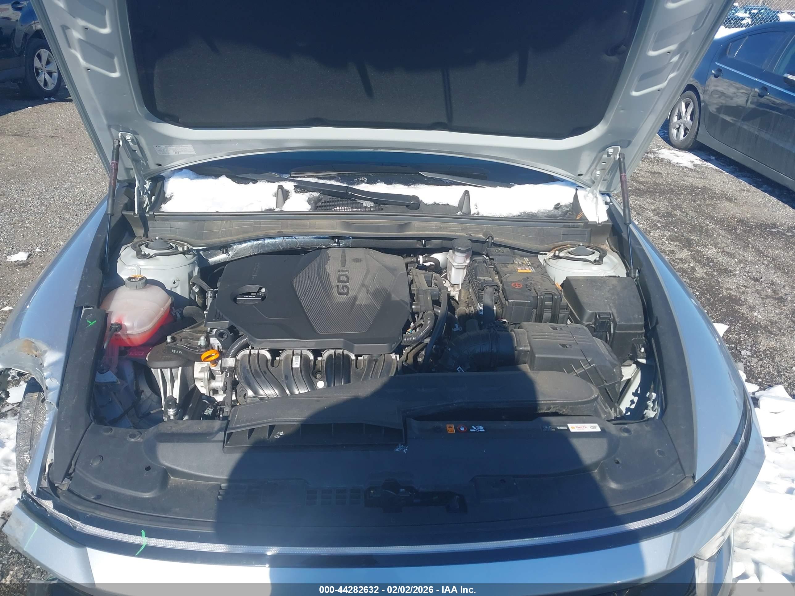 HYUNDAI SONATA image 10