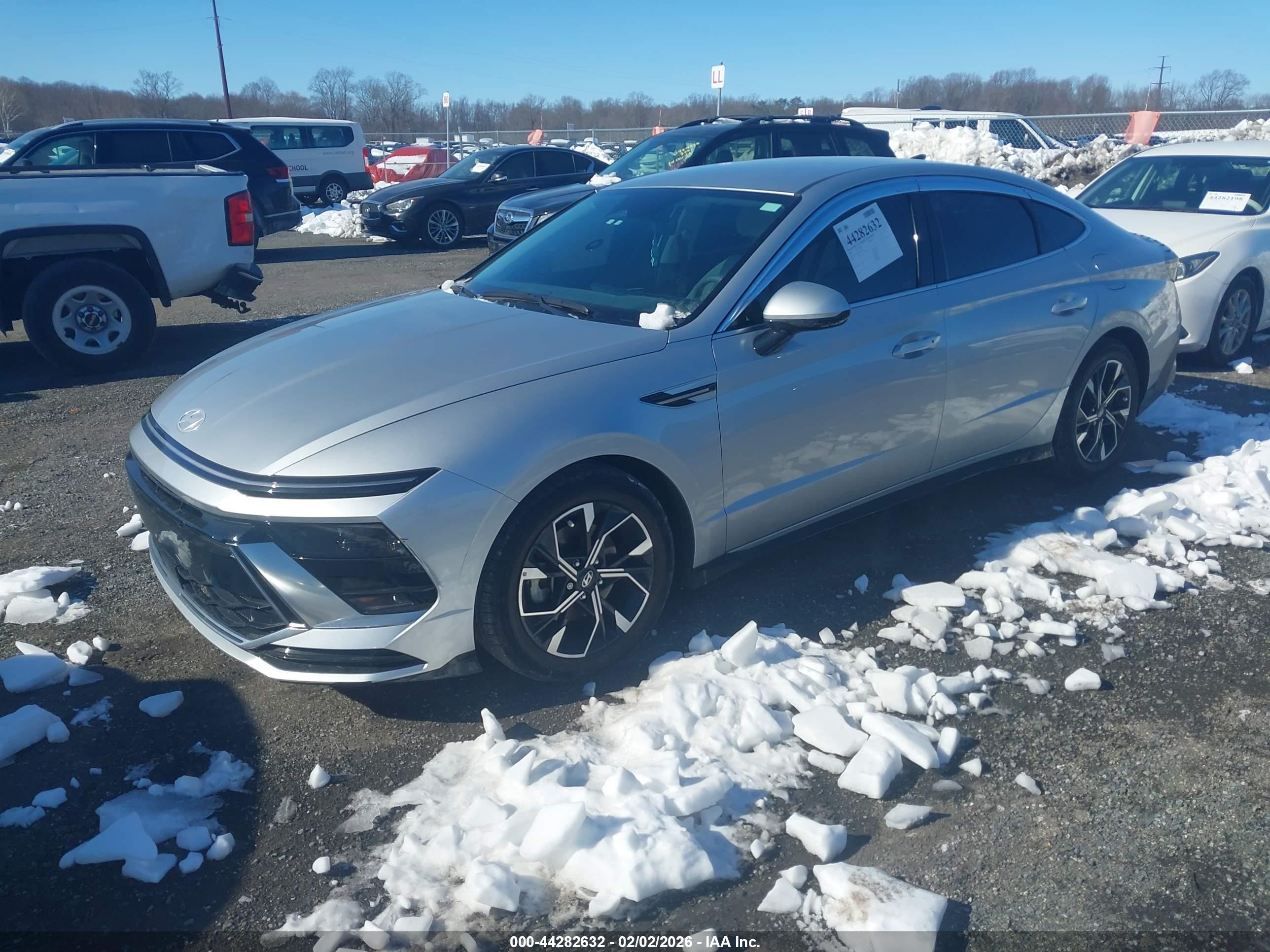 HYUNDAI SONATA image 2