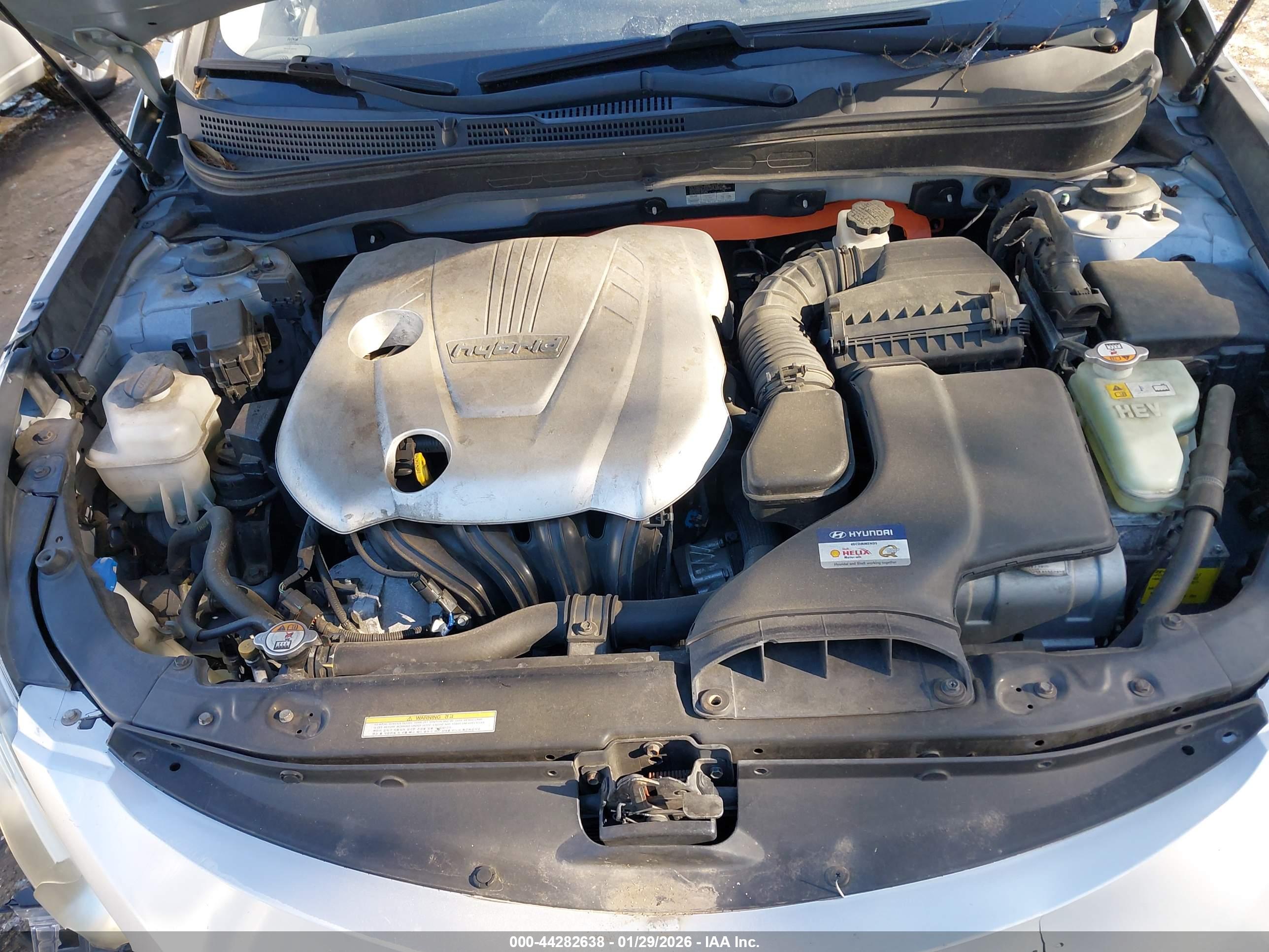 HYUNDAI SONATA image 10
