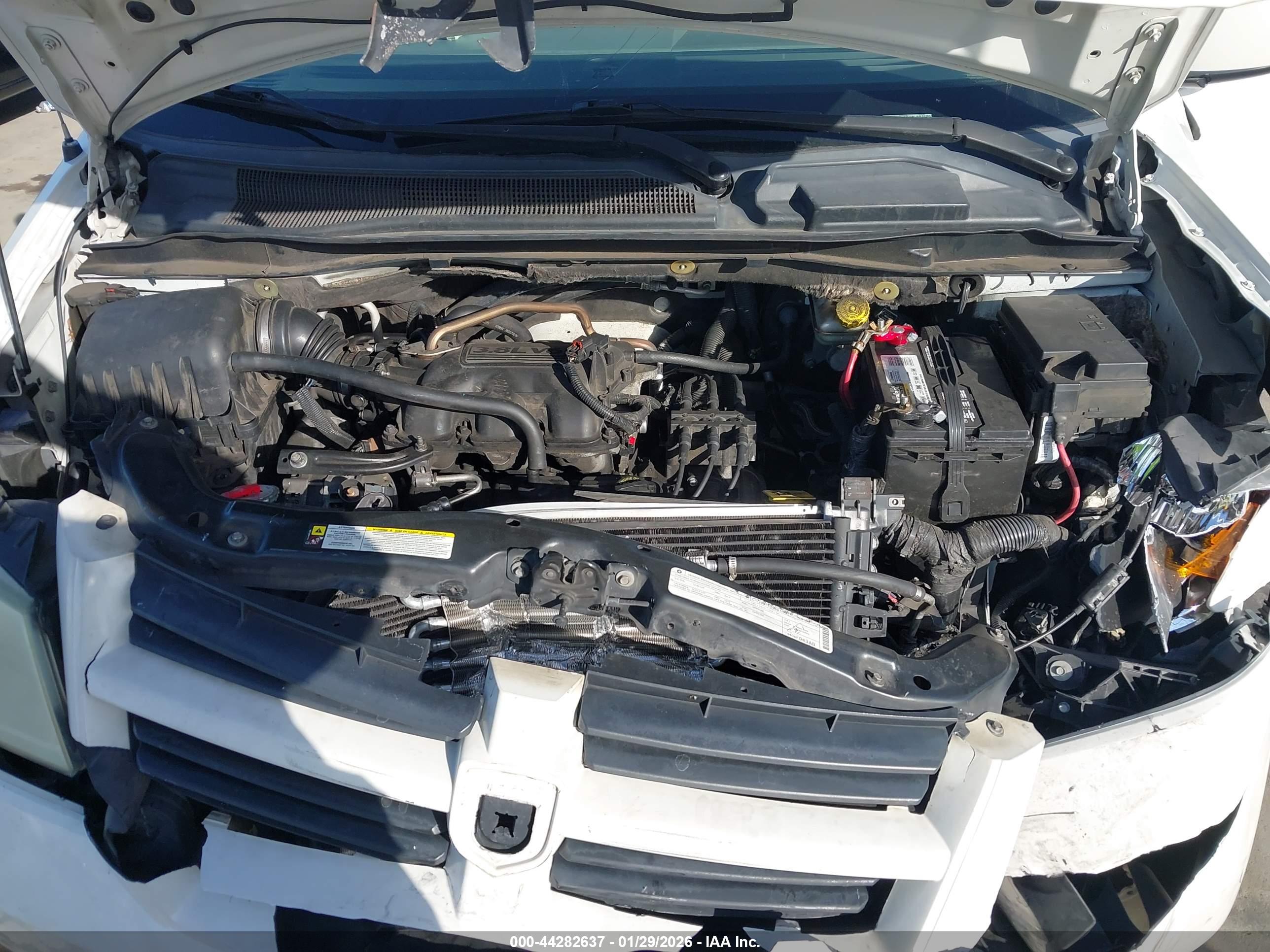 CHRYSLER TOWN image 10